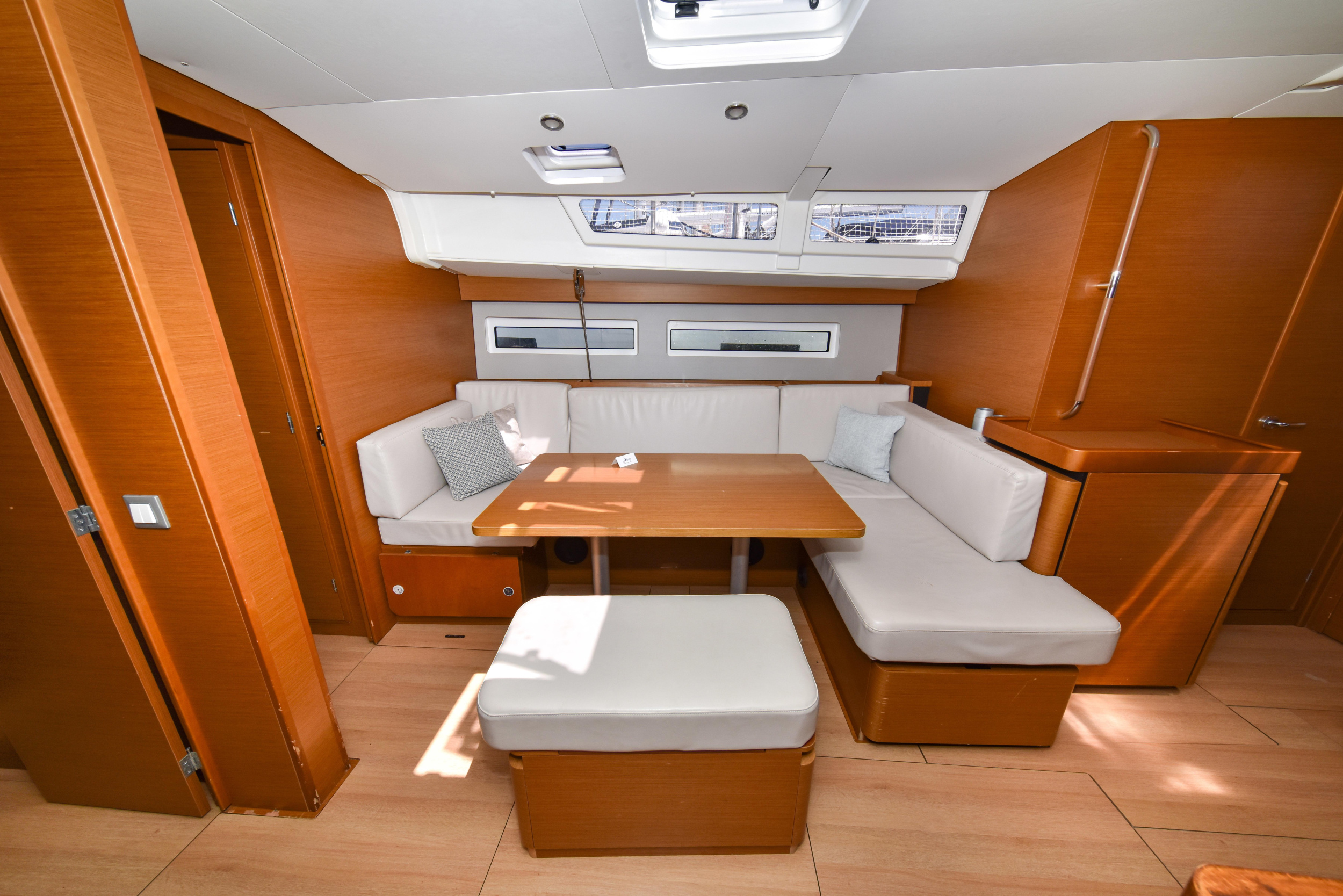 Sun Odyssey 490 — photo 38