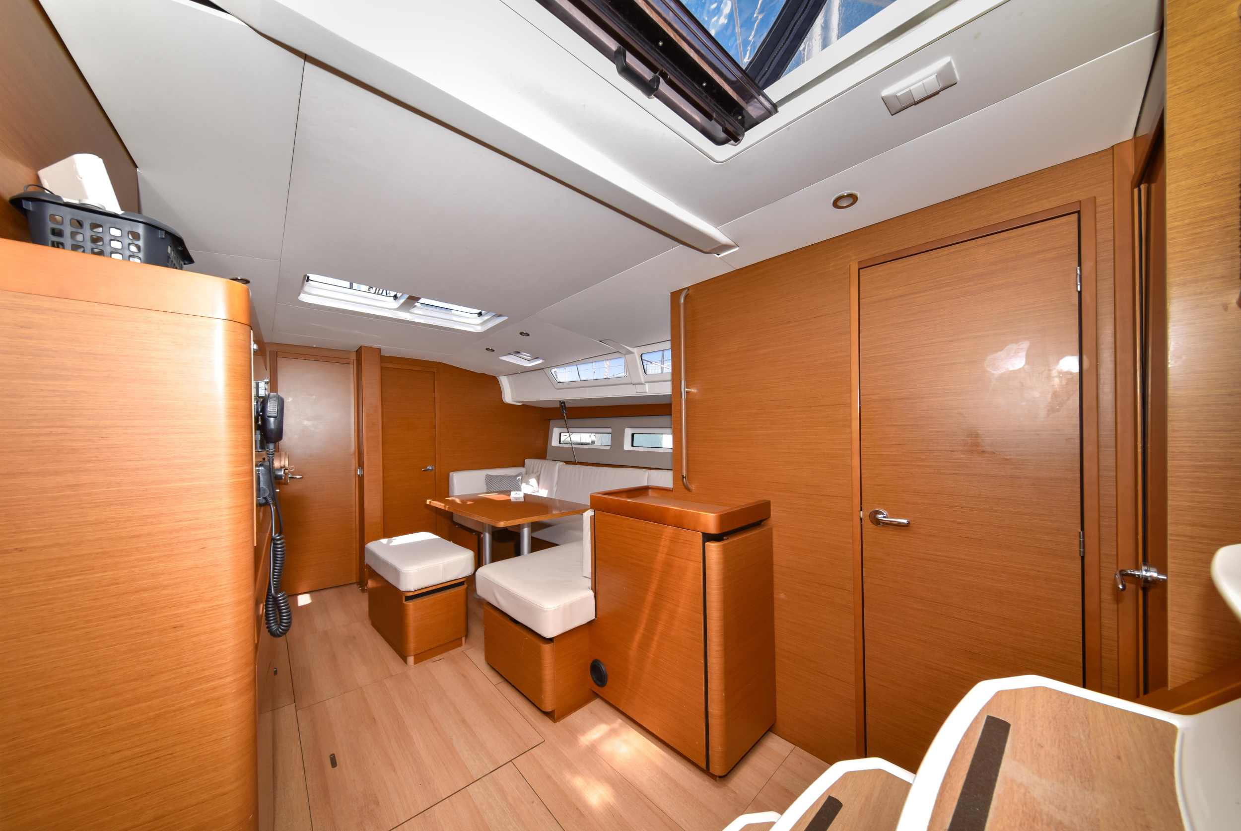 Sun Odyssey 490 — photo 32