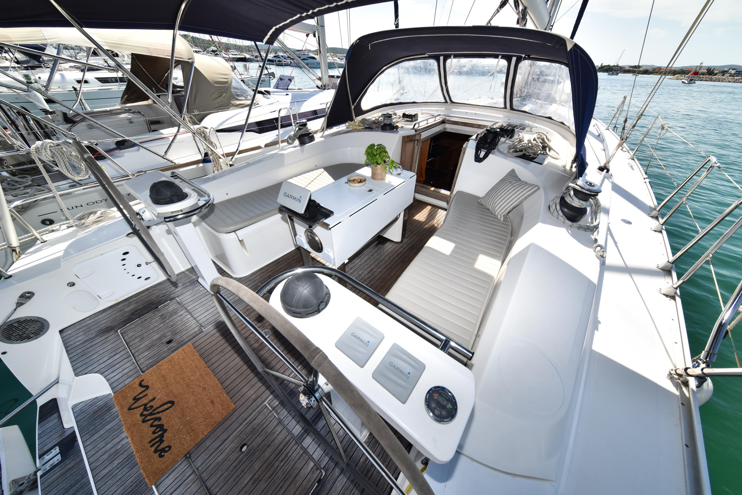 Bavaria 45 Cruiser — photo 29