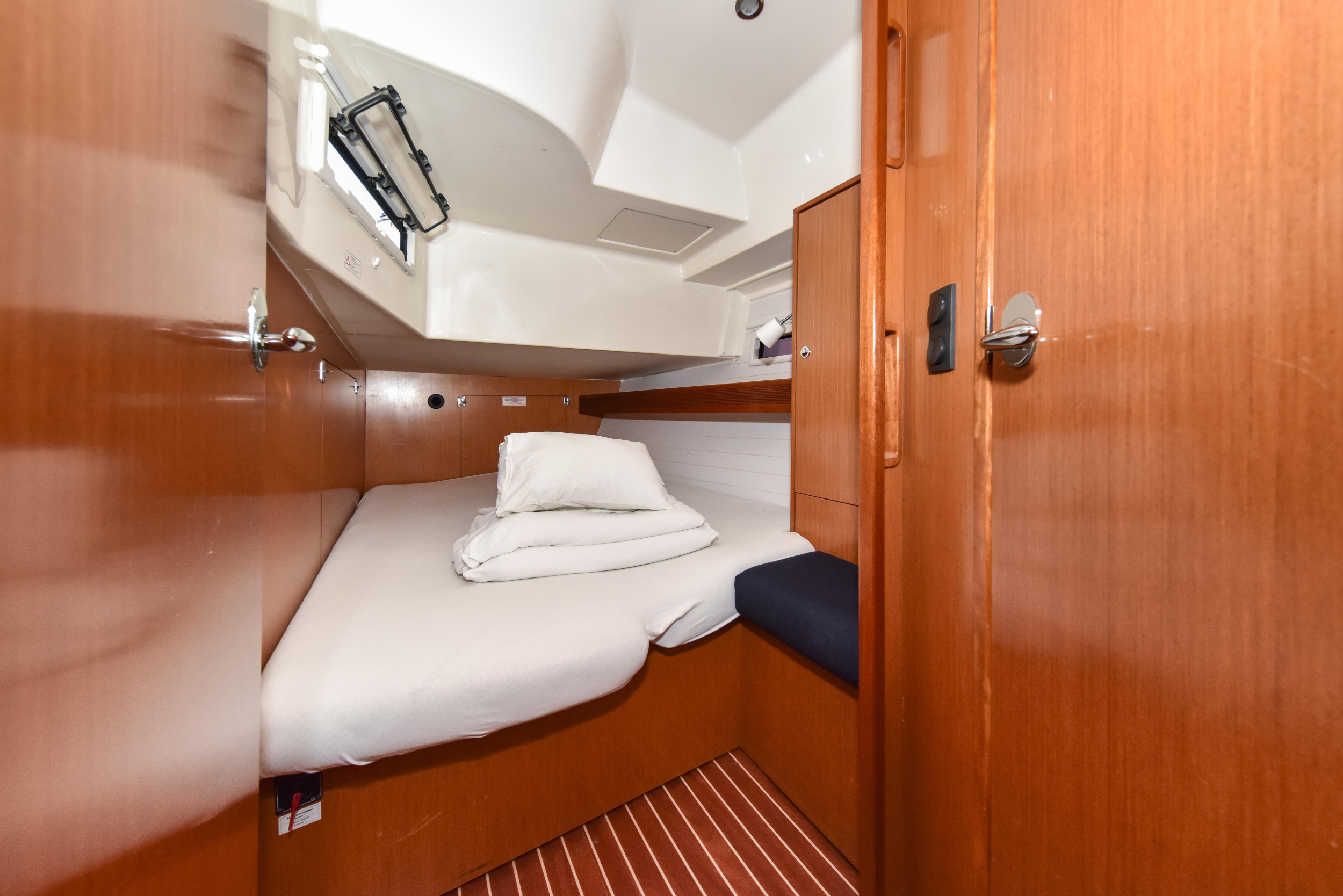 Bavaria 45 Cruiser — photo 44