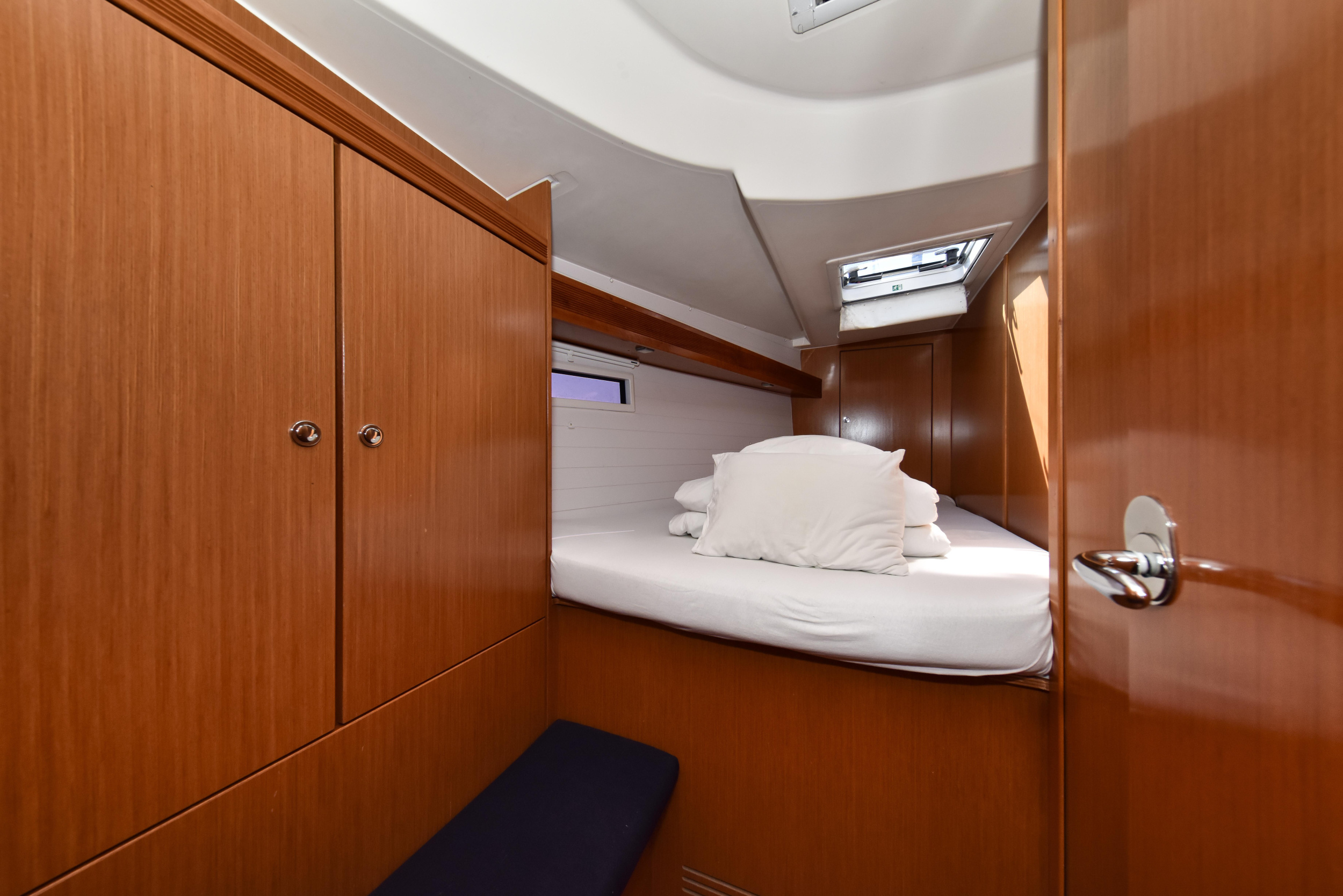 Bavaria 45 Cruiser — photo 2