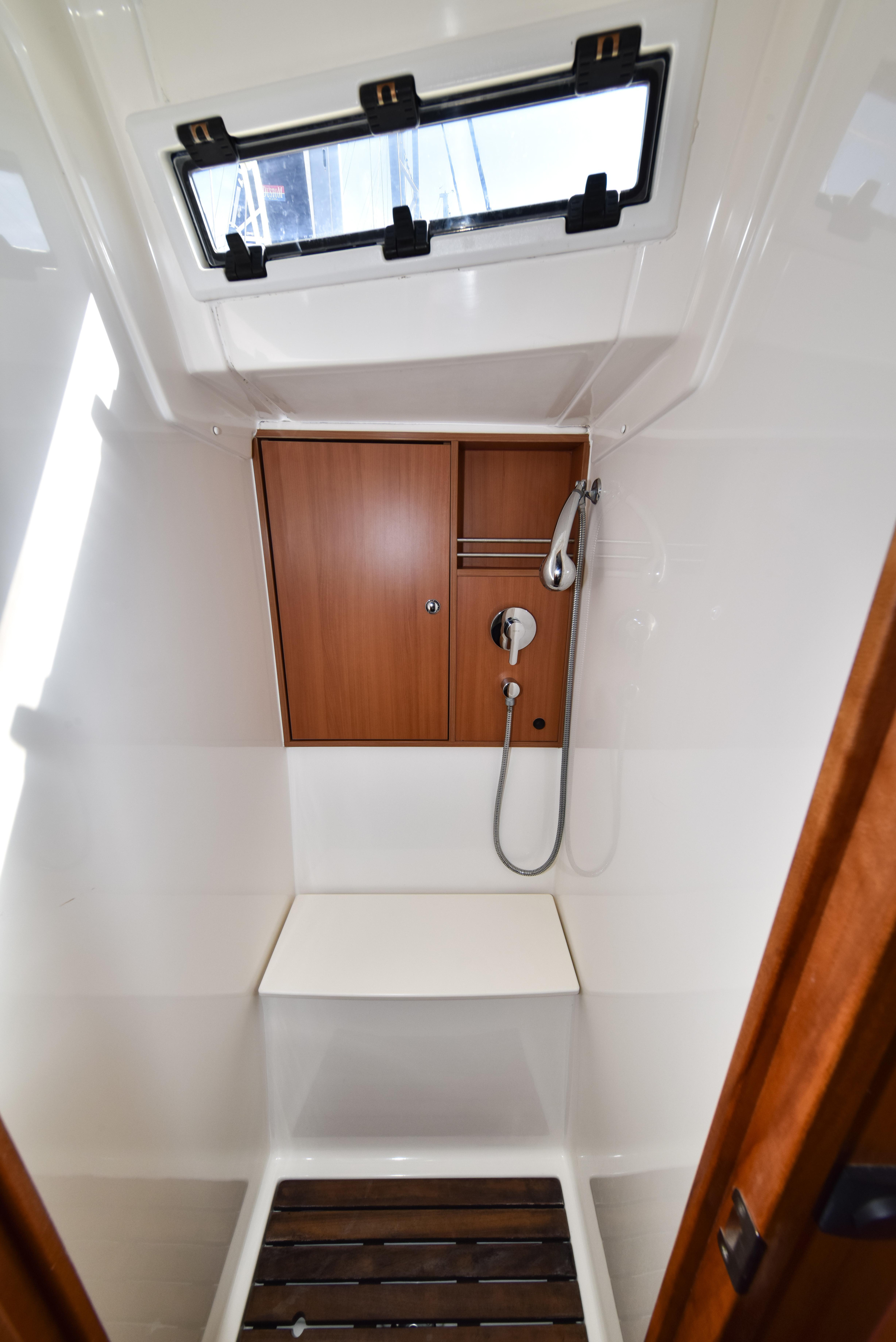 Bavaria 45 Cruiser — photo 50