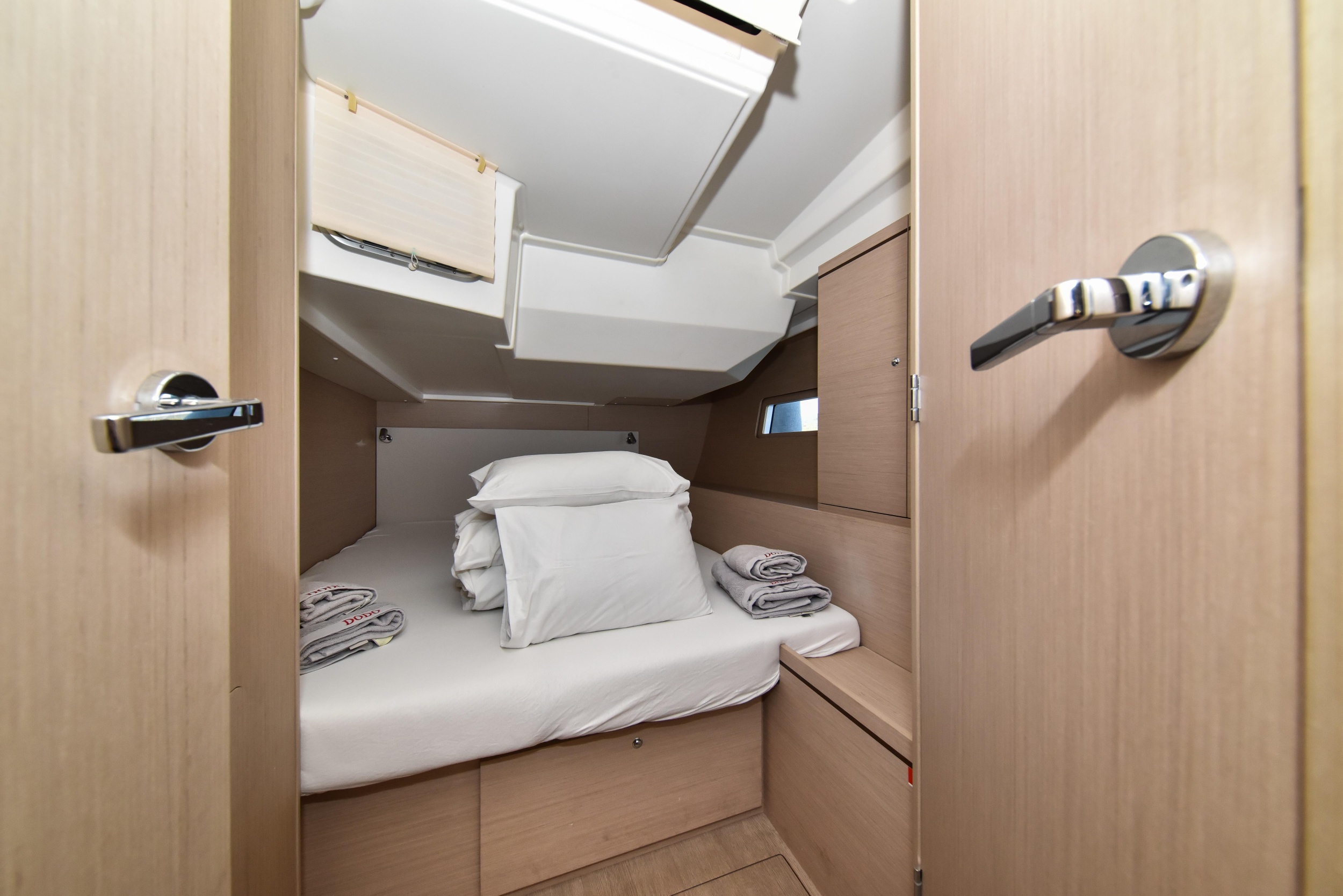 Oceanis 51.1 — photo 45
