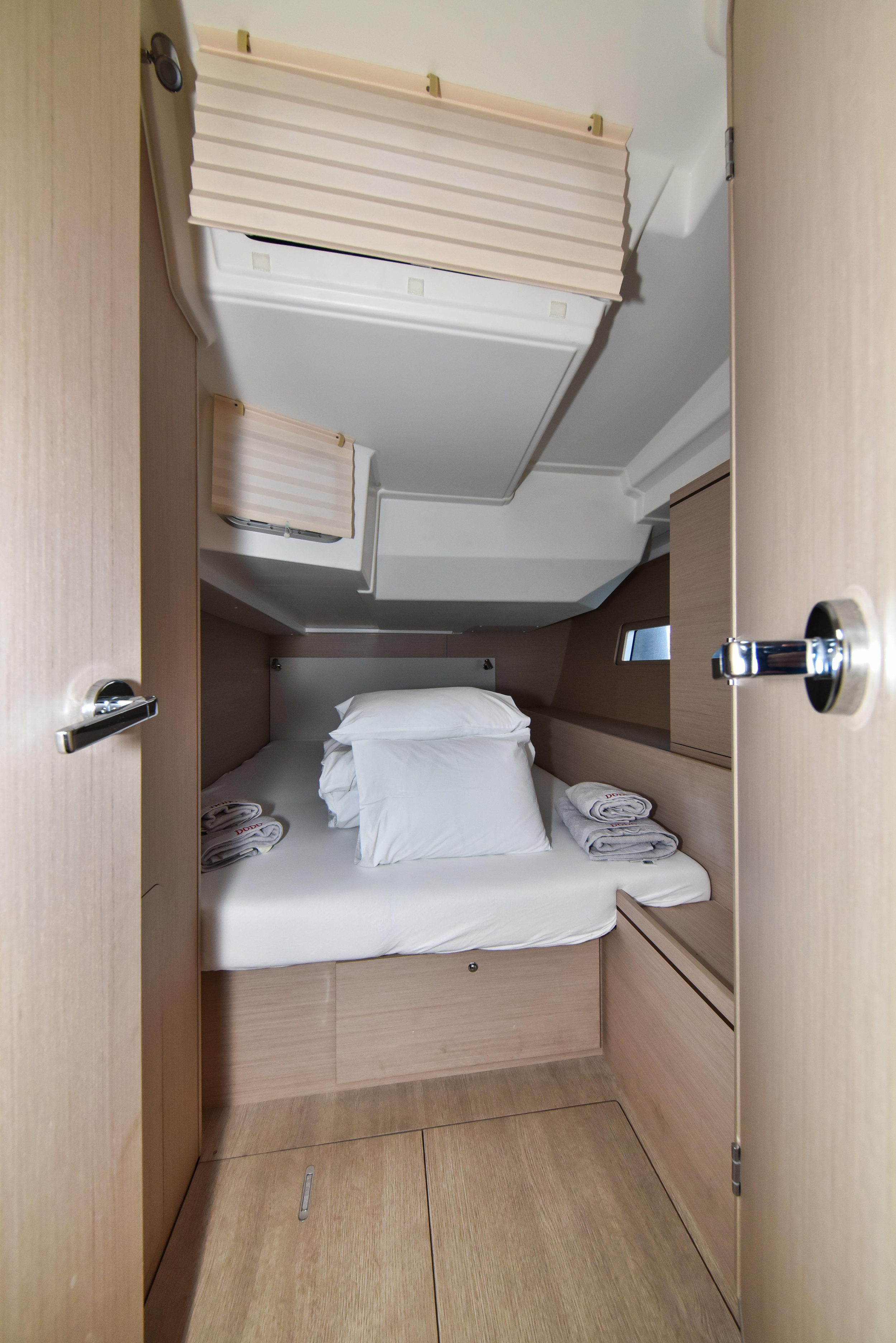 Oceanis 51.1 — photo 48