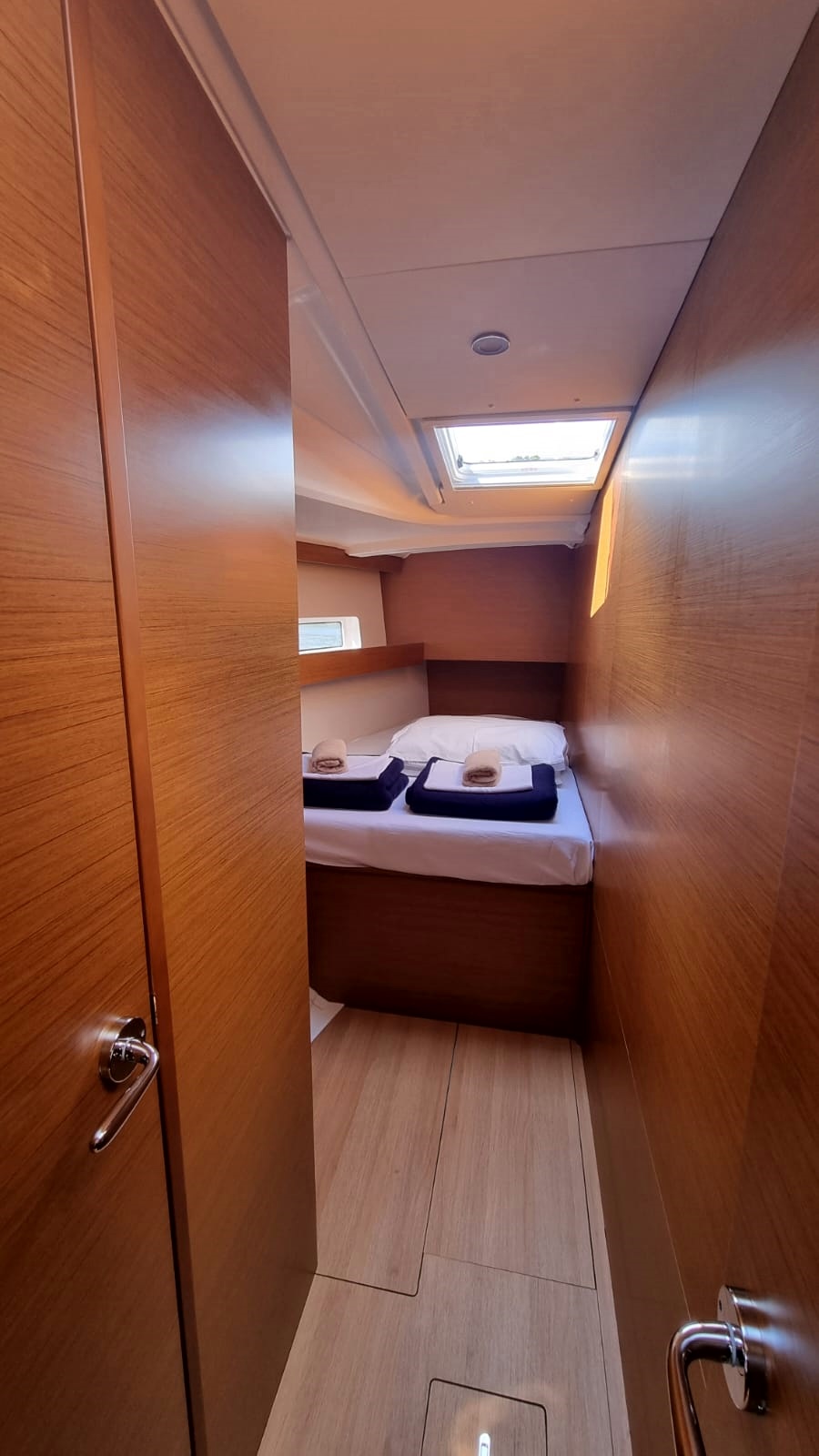 Sun Odyssey 490 — photo 6