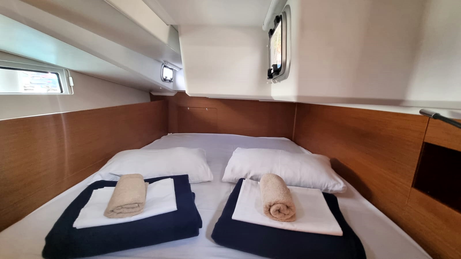 Sun Odyssey 490 — photo 39