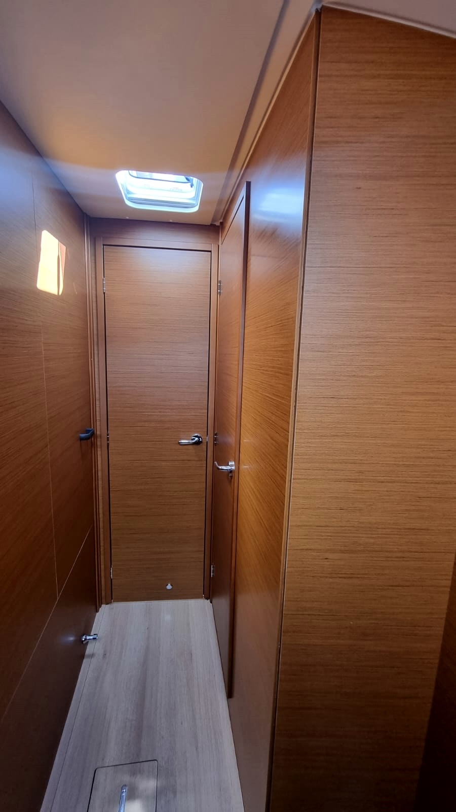Sun Odyssey 490 — photo 16