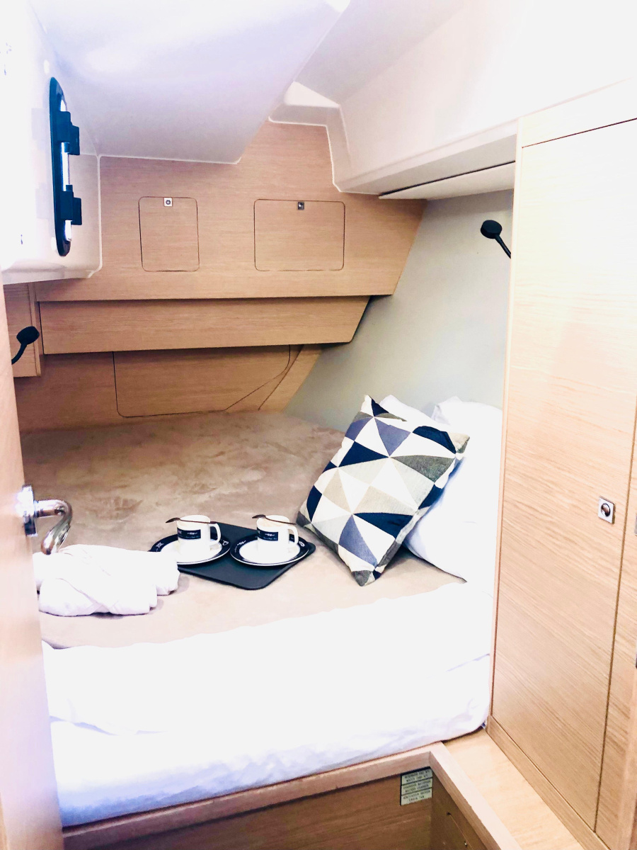 DUFOUR 37 NEW 2023 — photo 10