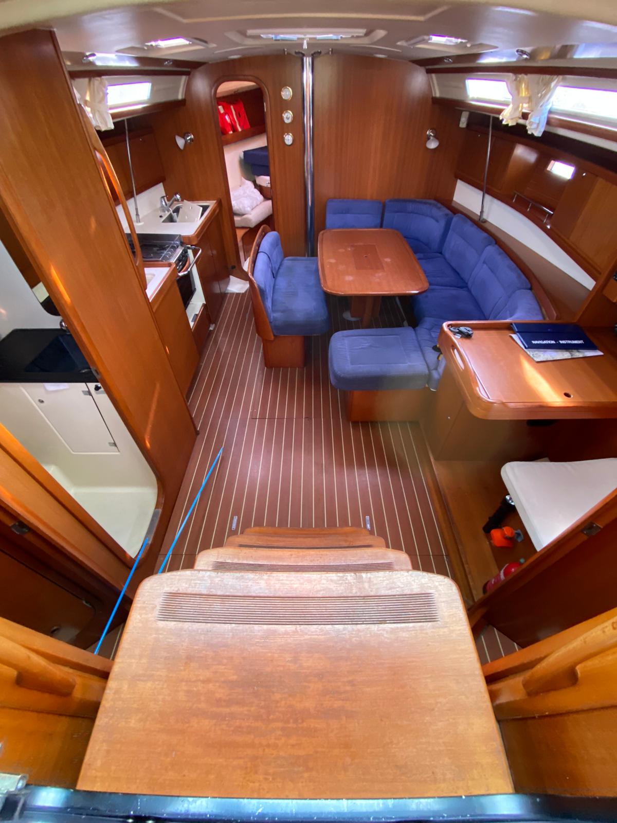 Dufour 425 — photo 9
