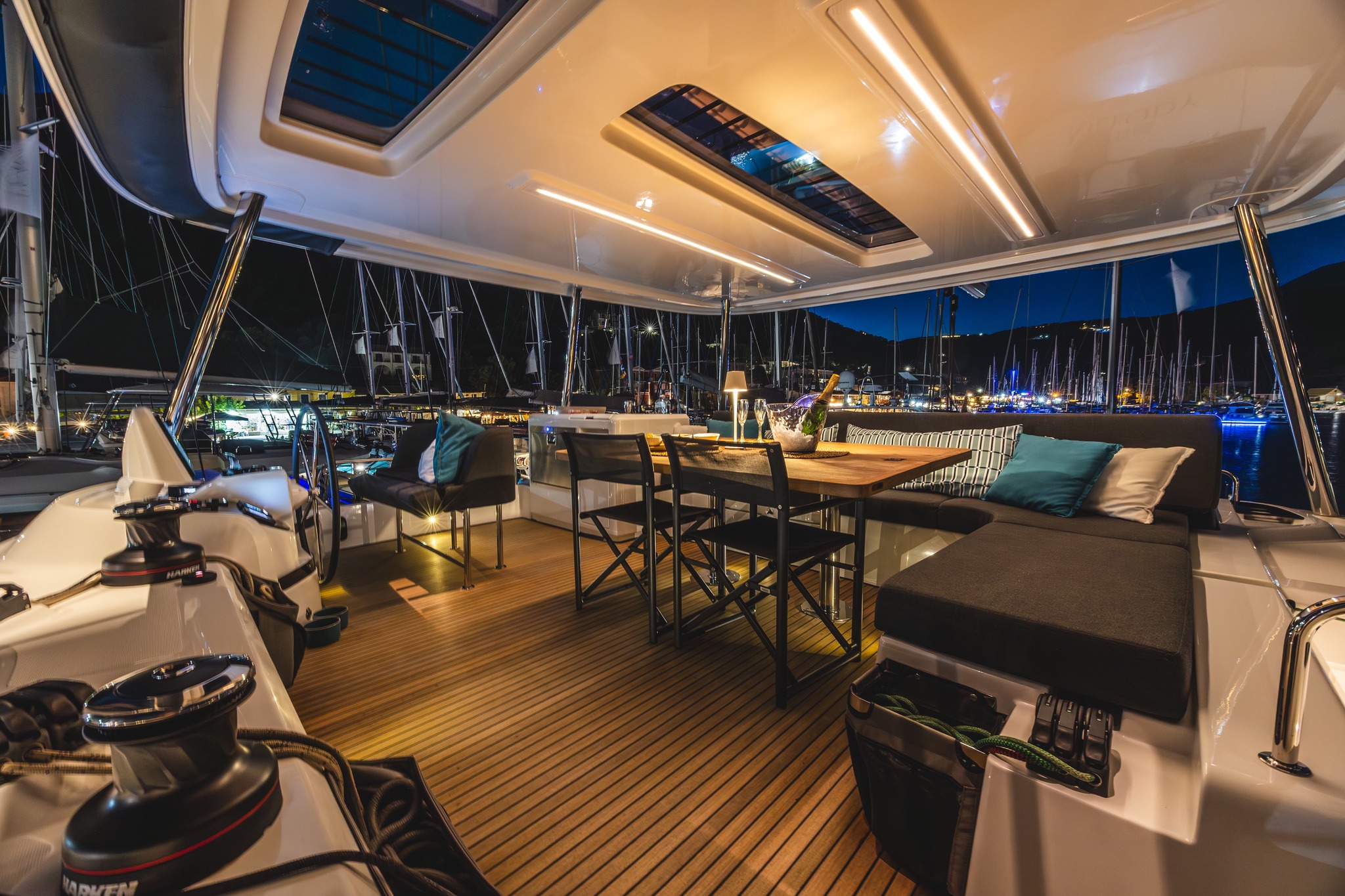 Lagoon 55 — photo 21