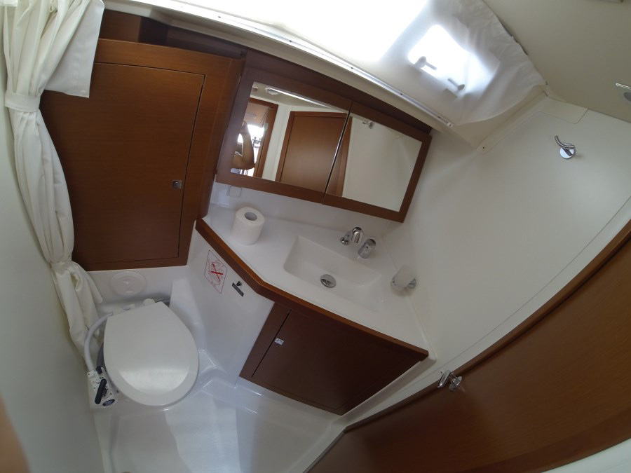 Oceanis 45 — photo 7