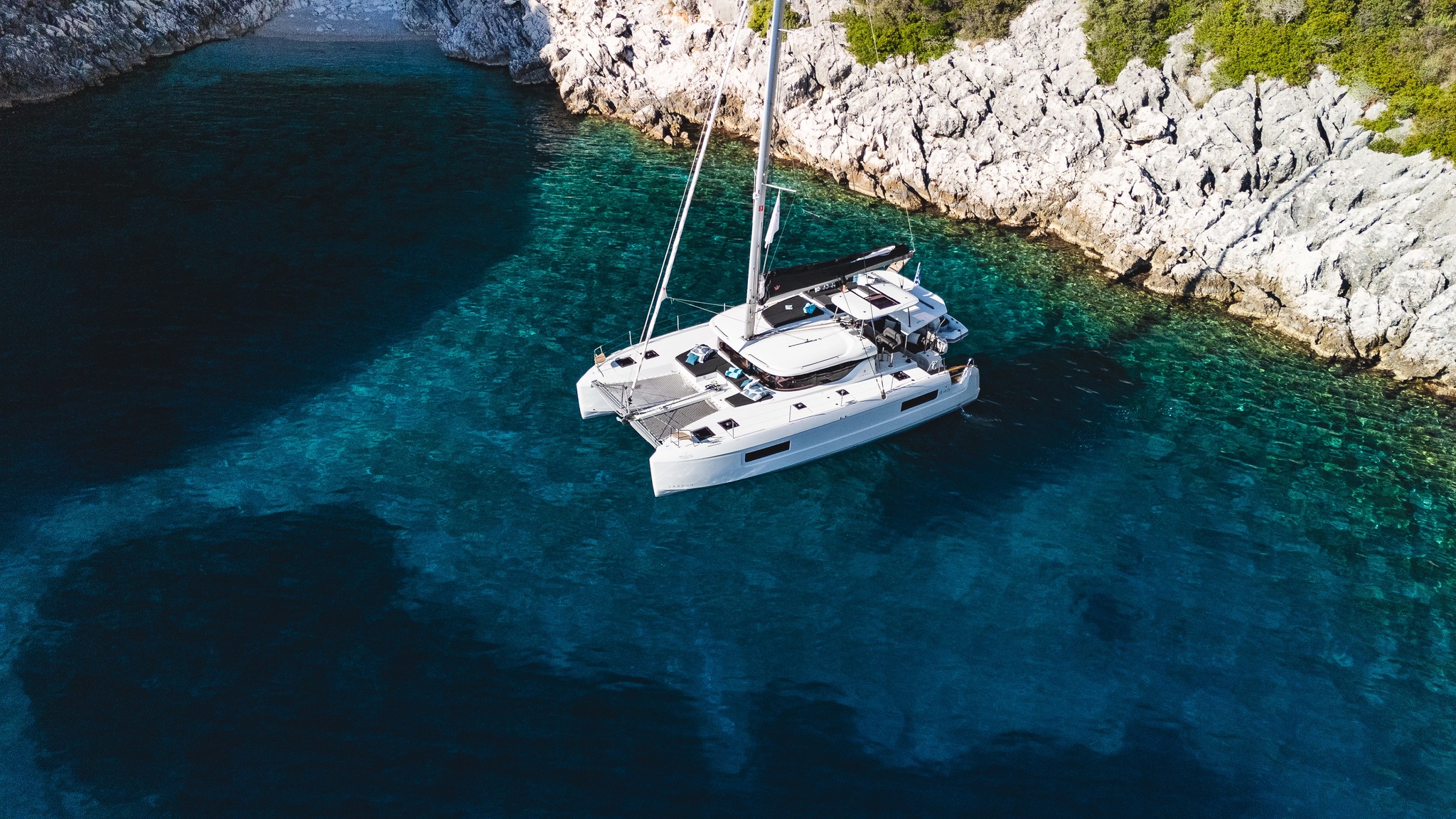 Lagoon 43 — photo 11