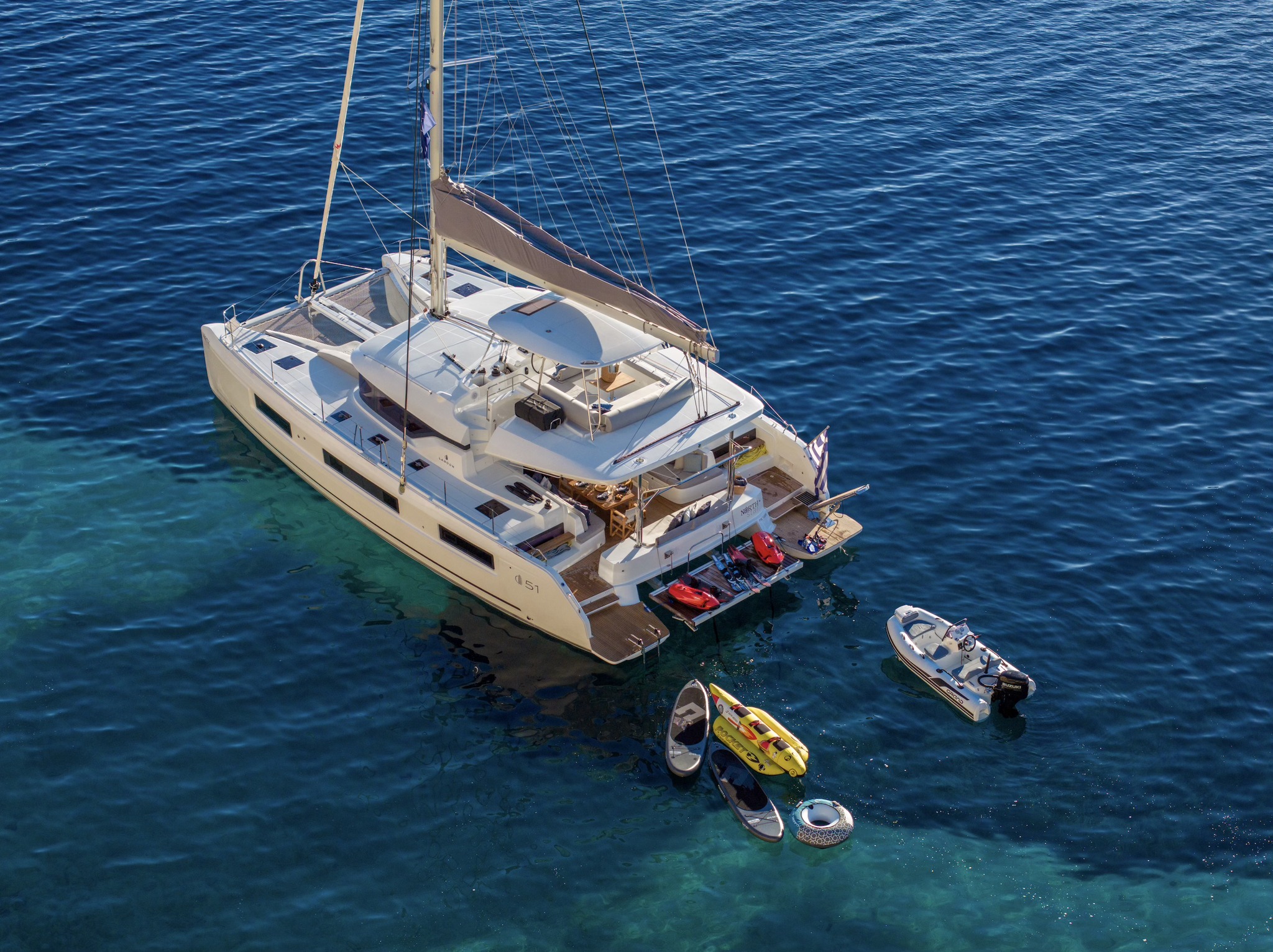 Lagoon 51 — photo 13