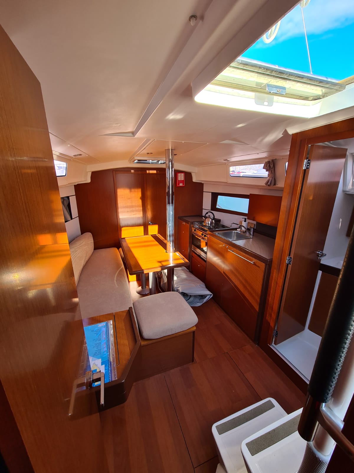 Oceanis 35.1 — photo 7