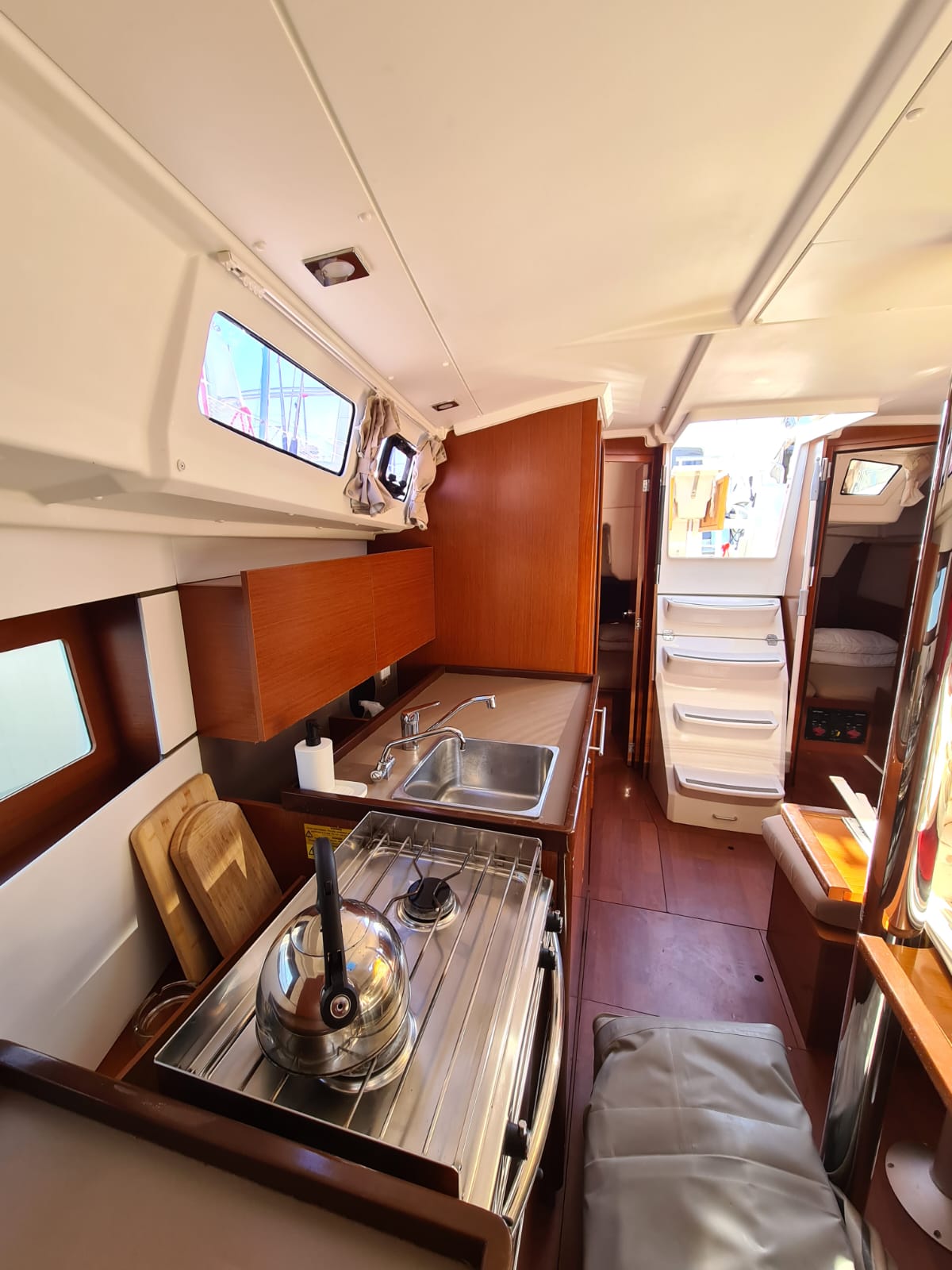 Oceanis 35.1 — photo 17