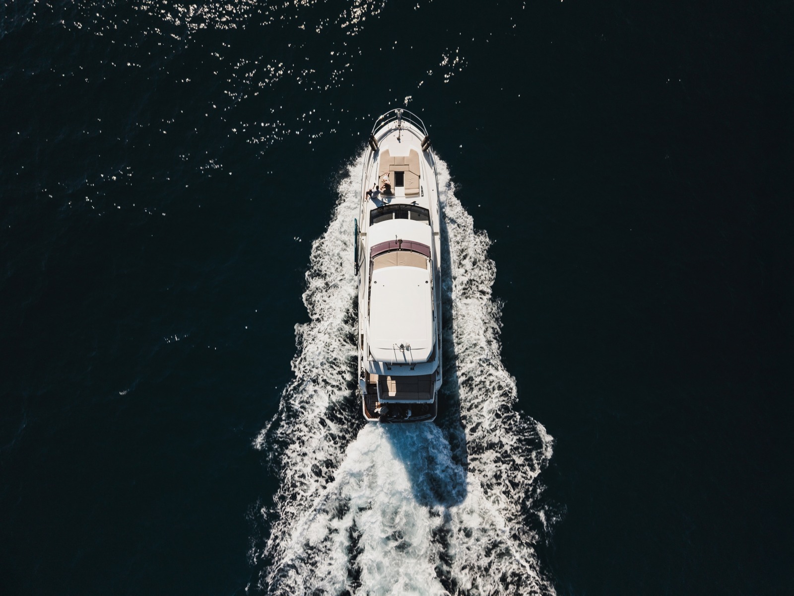 Prestige 590 Fly — photo 10