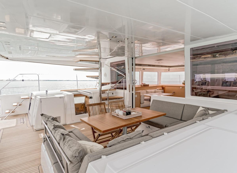 Lagoon 560 S2 FULL EQUIPE LUXE — photo 2