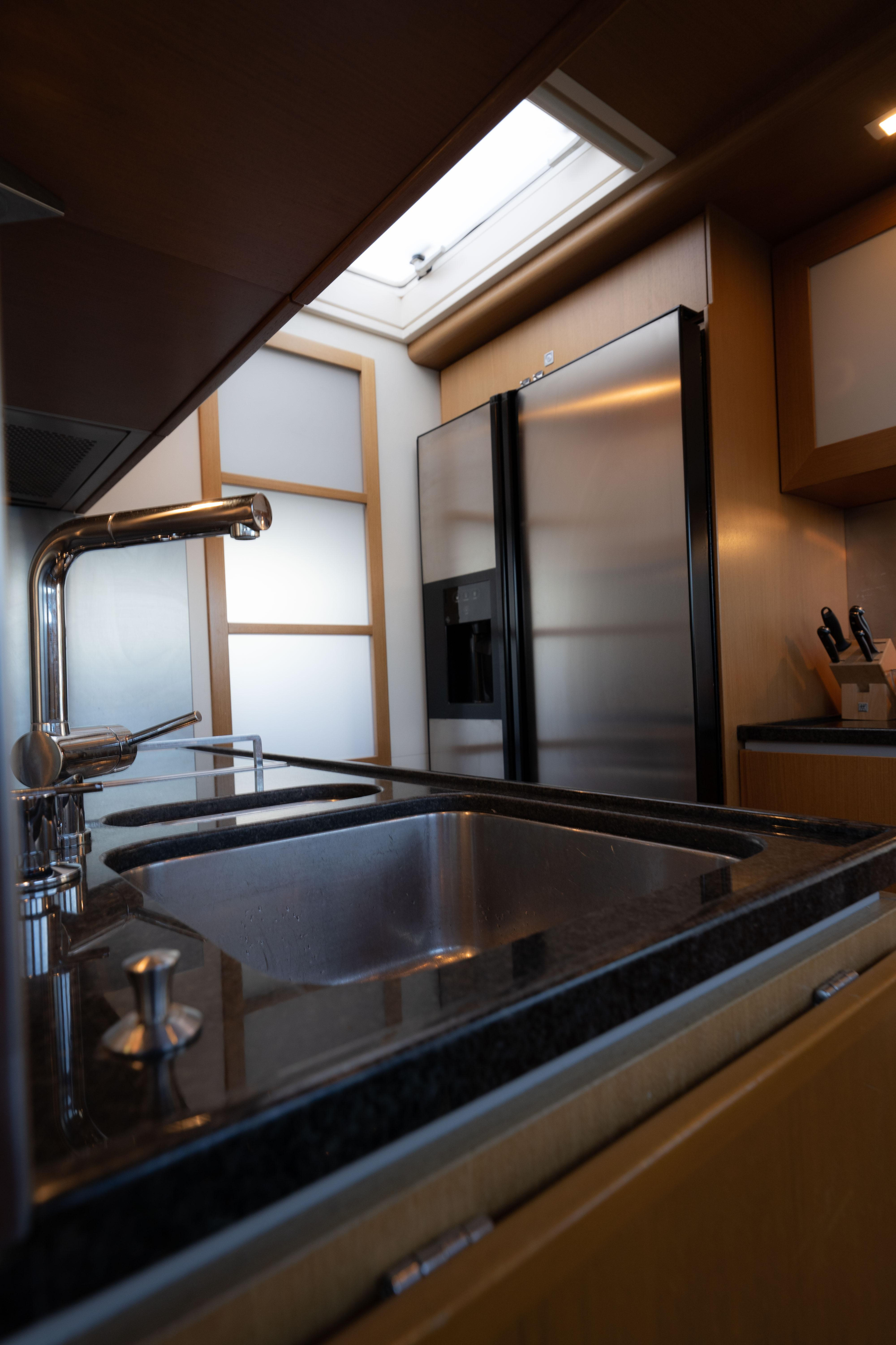 Ferretti 780 — photo 11