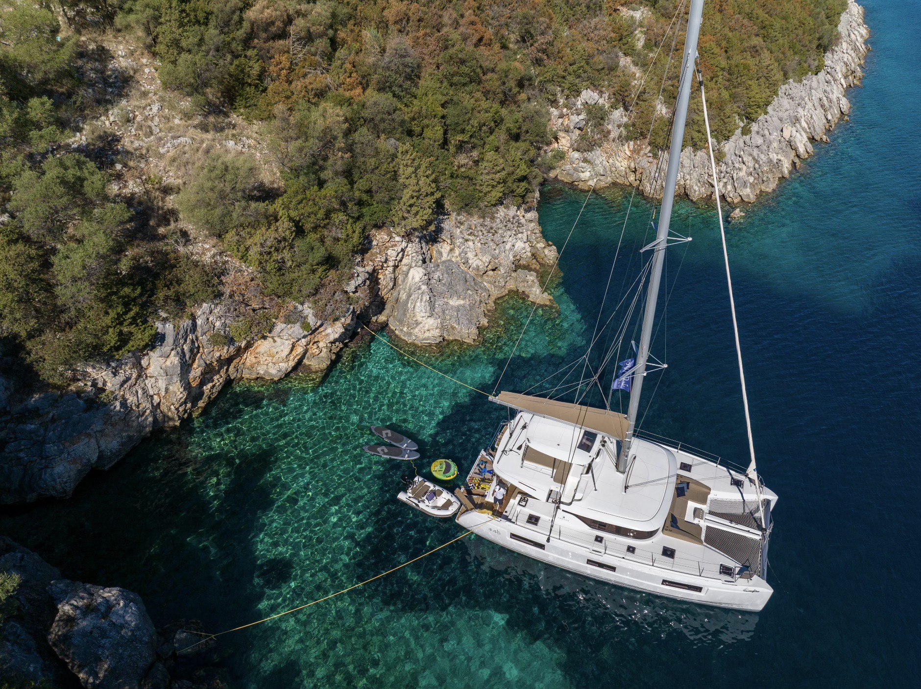 Lagoon 46 — photo 11
