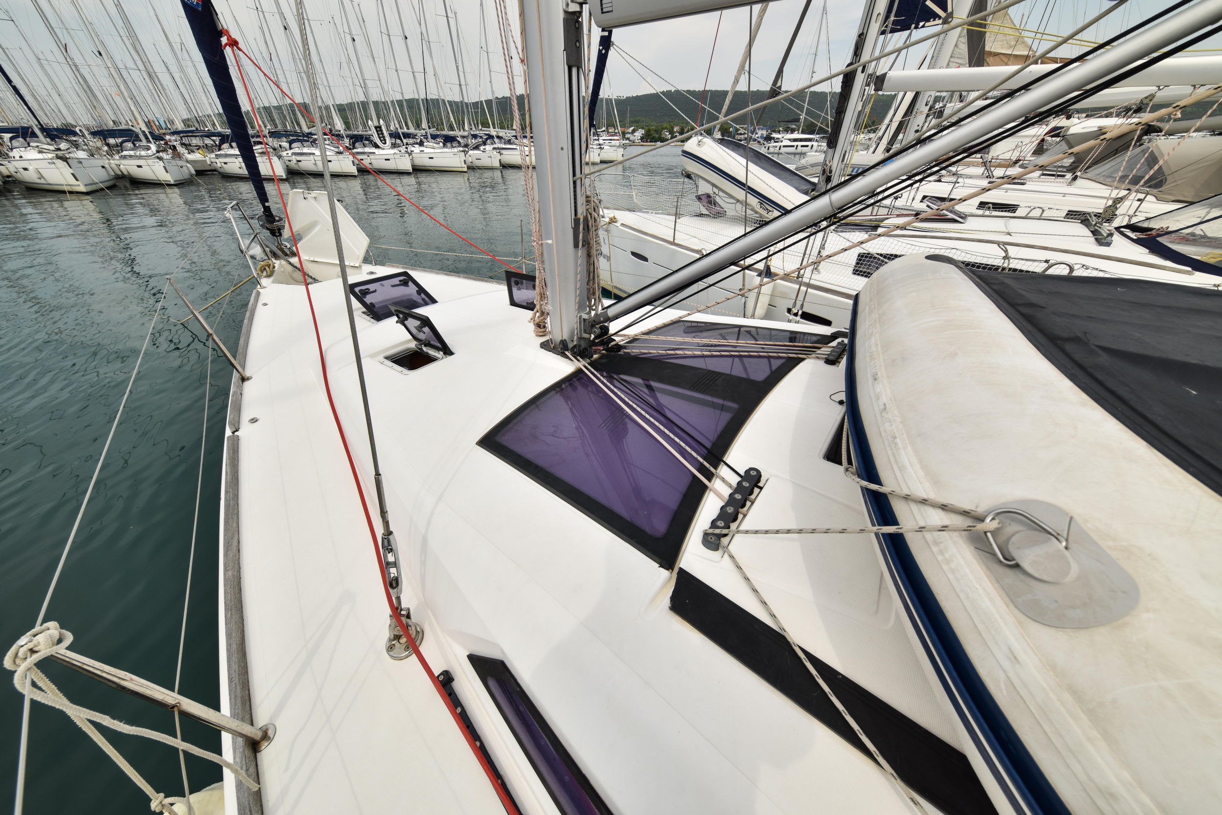 Dufour 410 GL — photo 41