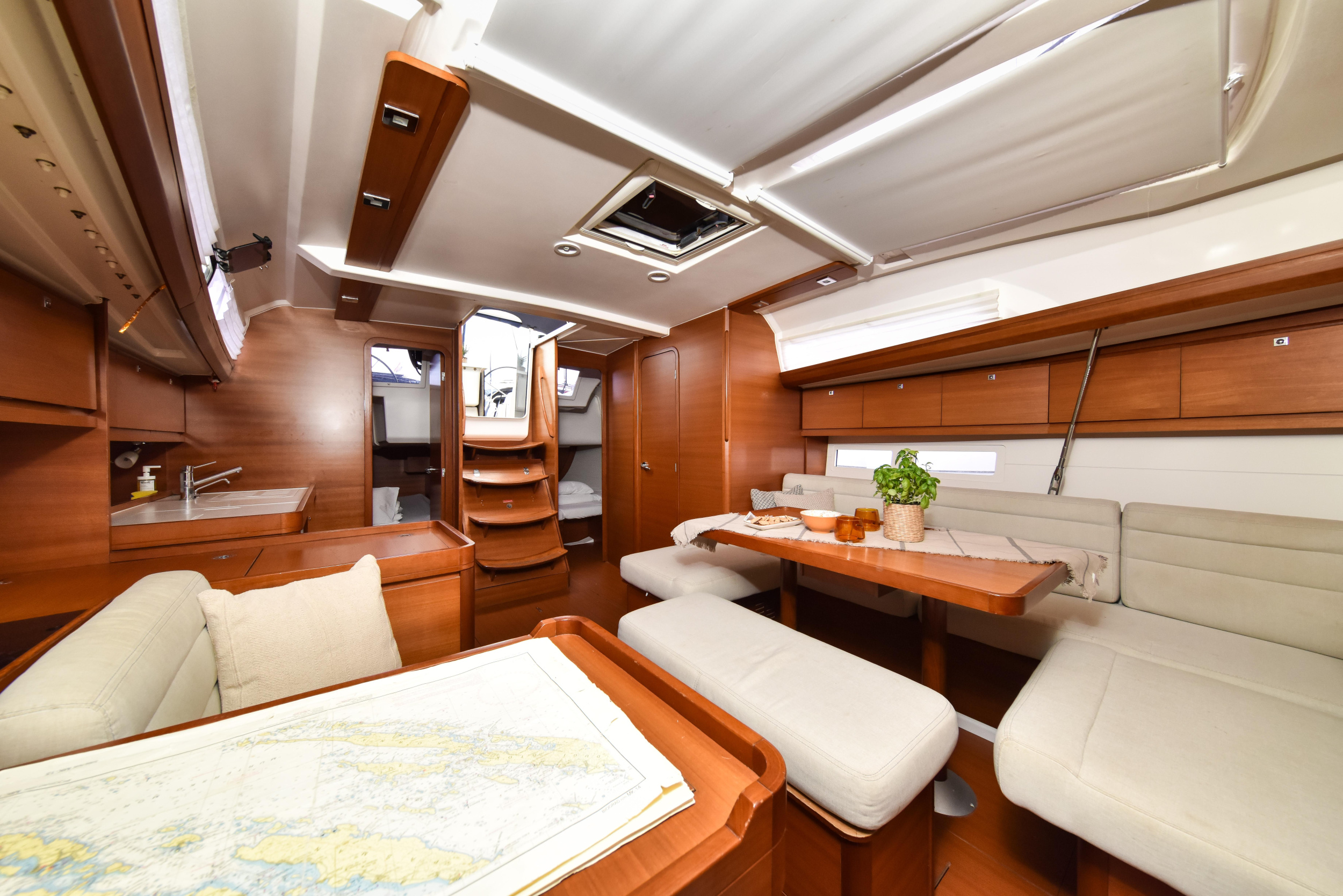 Dufour 410 GL — photo 38