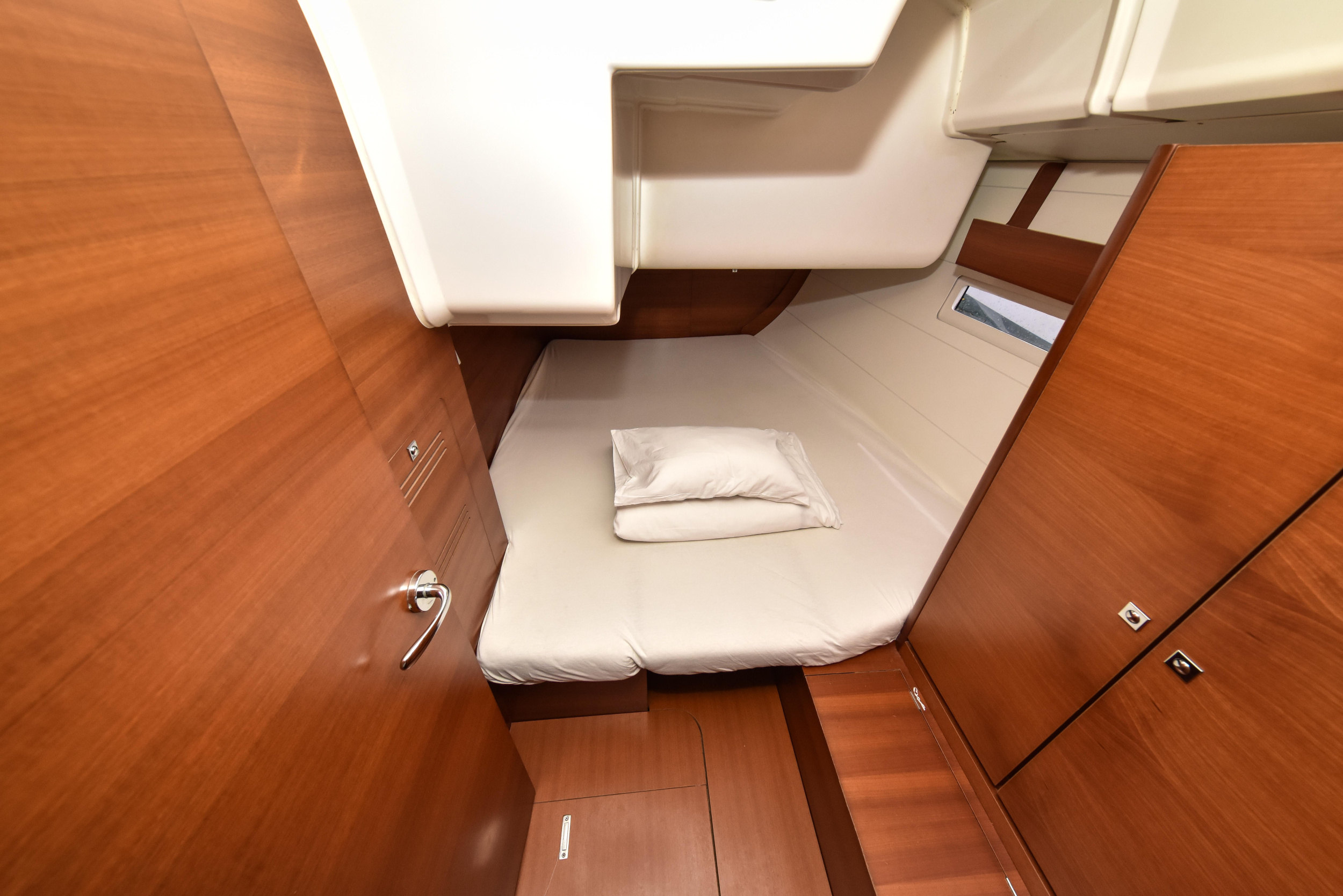 Dufour 410 GL — photo 47
