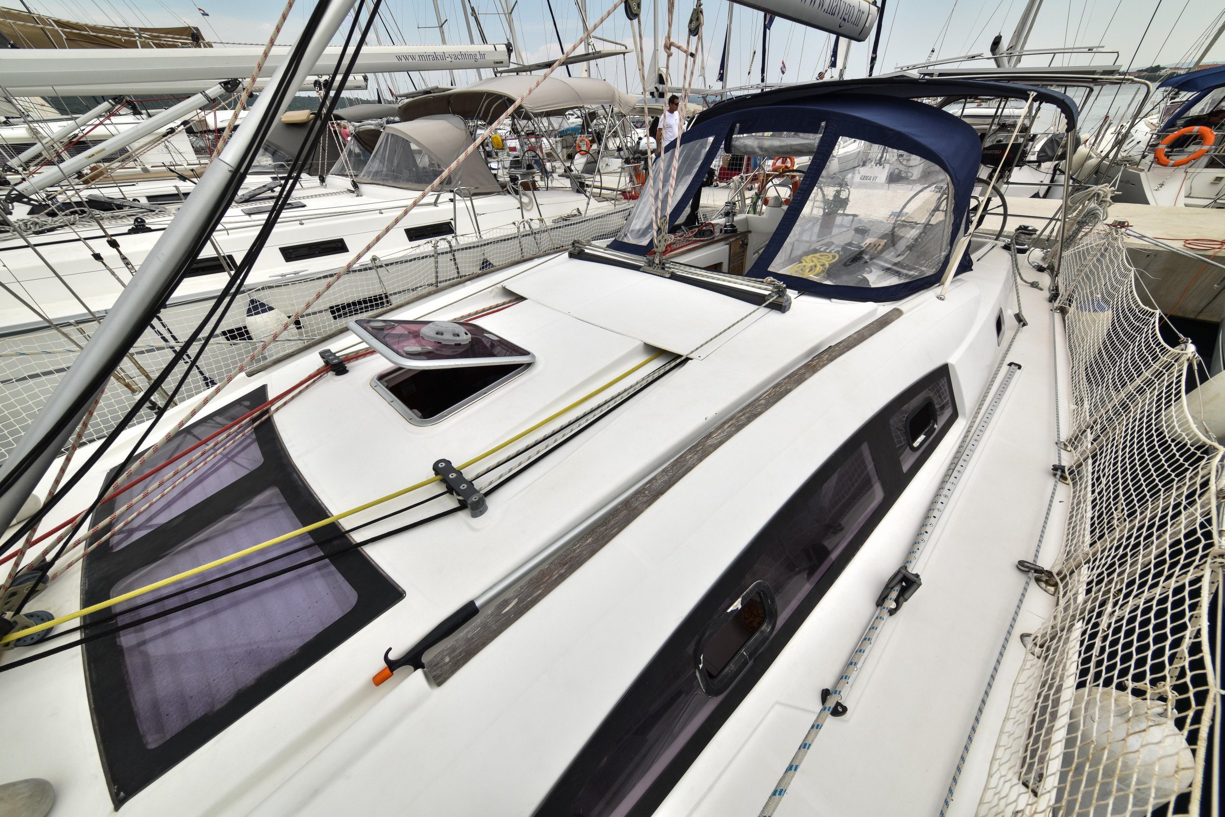 Oceanis 43 — photo 40