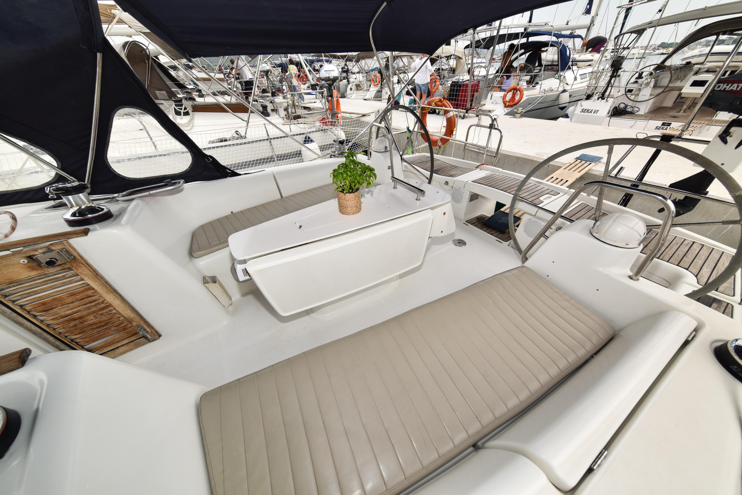 Oceanis 43 — photo 5