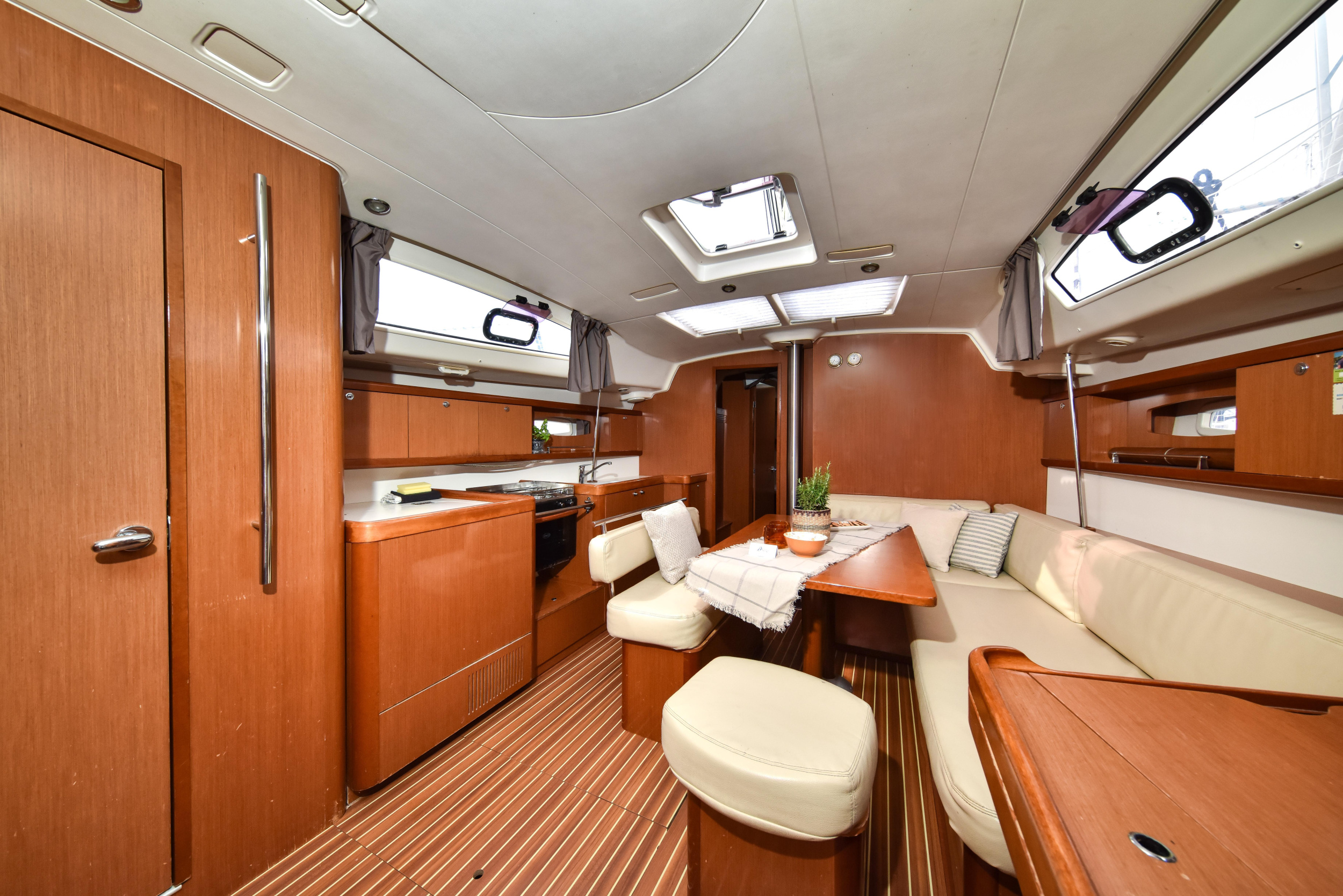 Oceanis 43 — photo 17