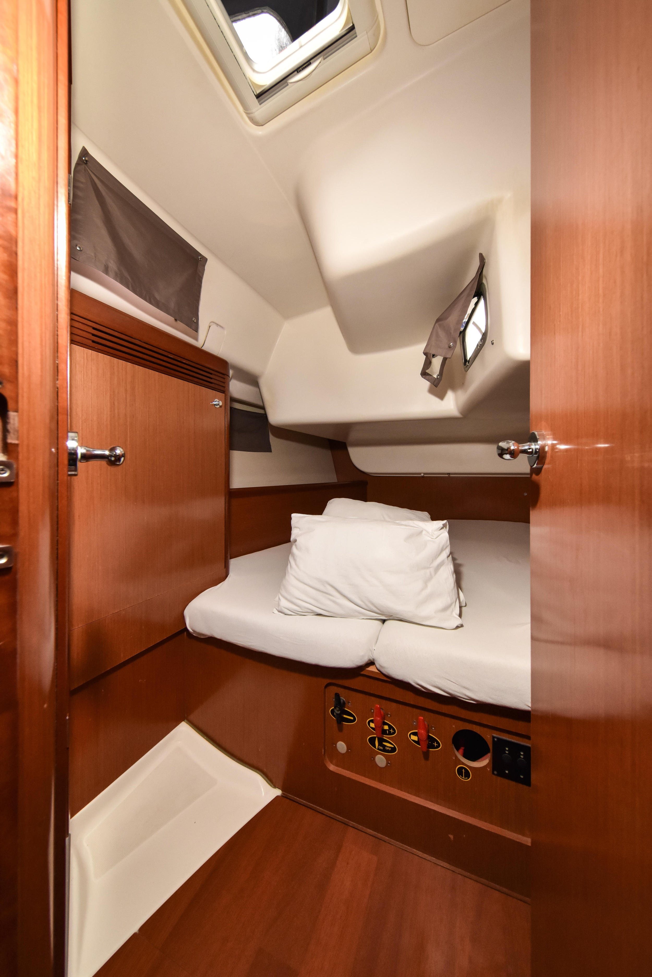 Oceanis 43 — photo 42