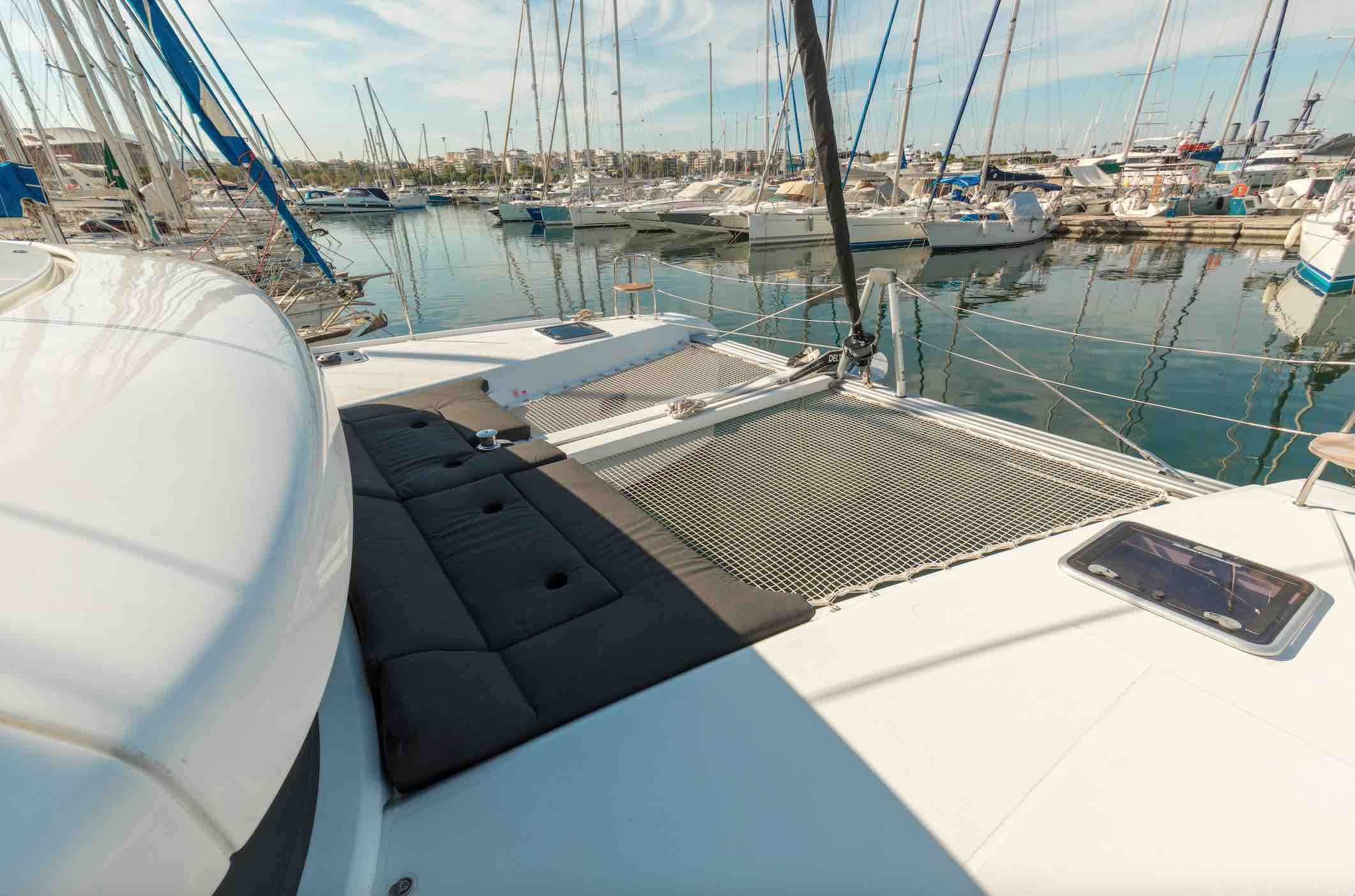 Lagoon 42 — photo 16