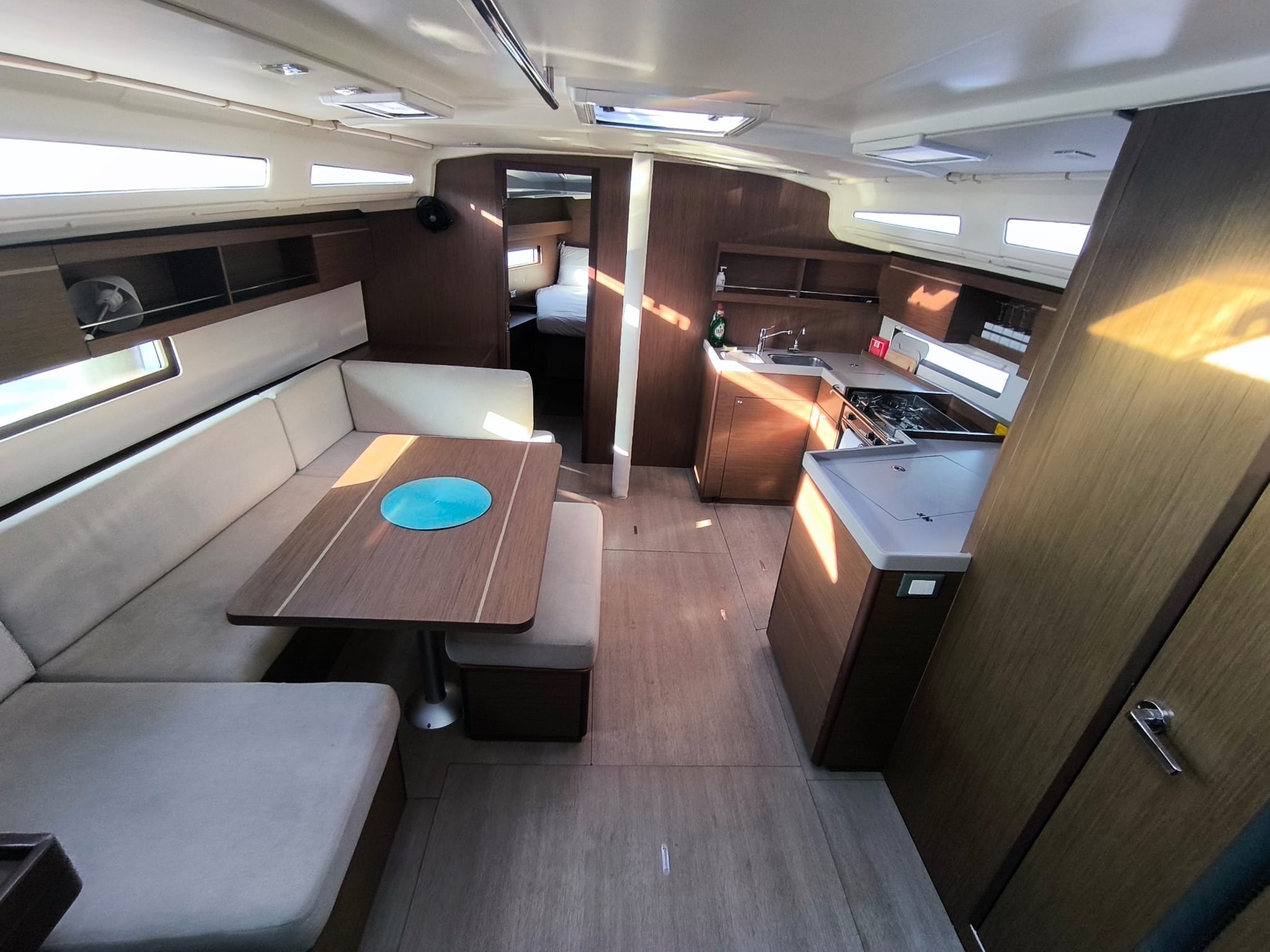 Oceanis 40.1 — photo 5