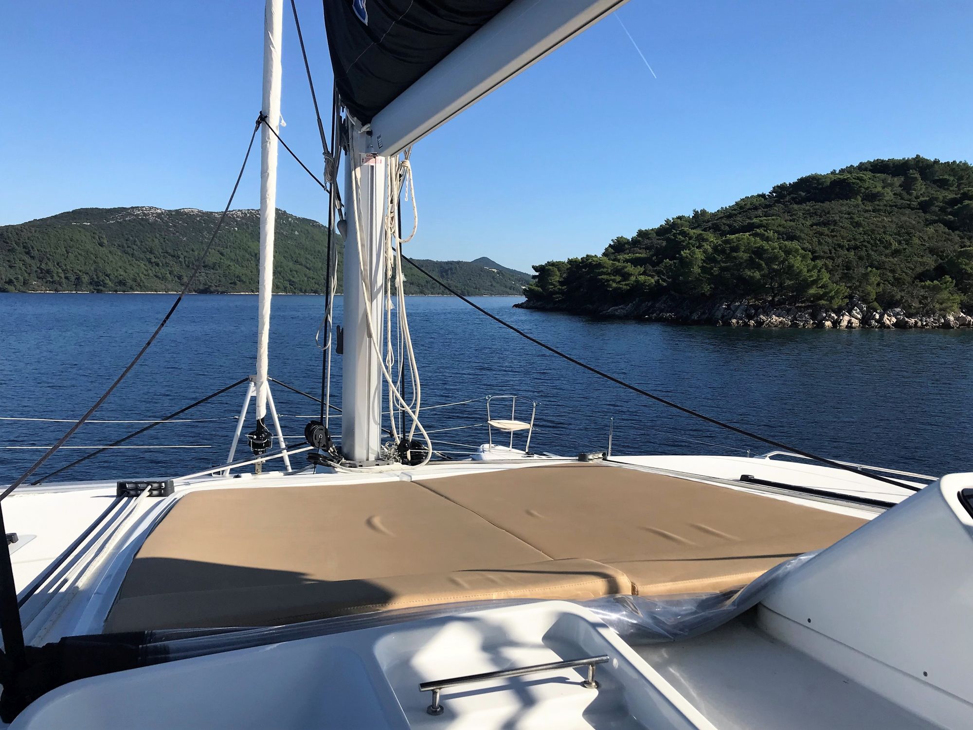 Lagoon 450F — photo 6