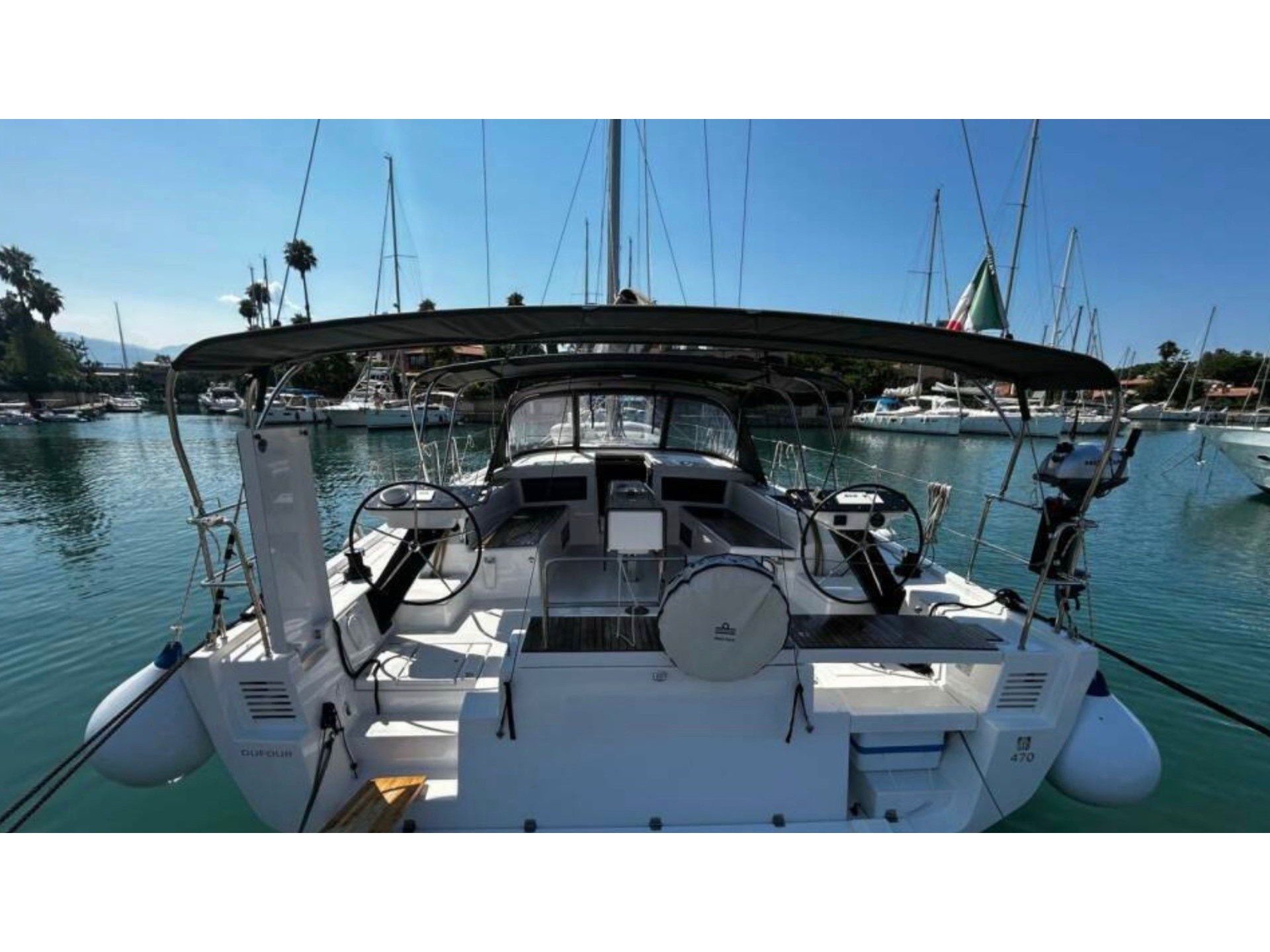 Dufour 470 (4 cab.) — photo 1