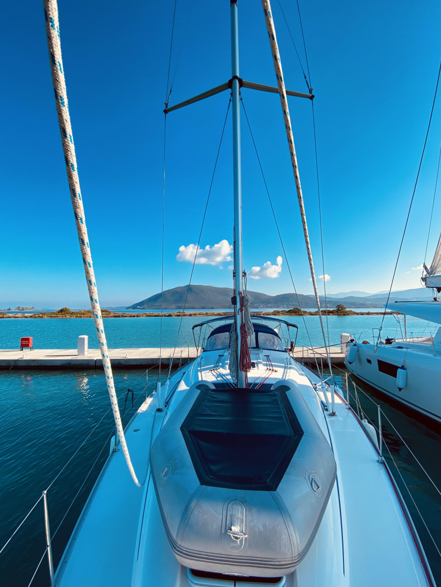 Bavaria 42 Cruiser — photo 3