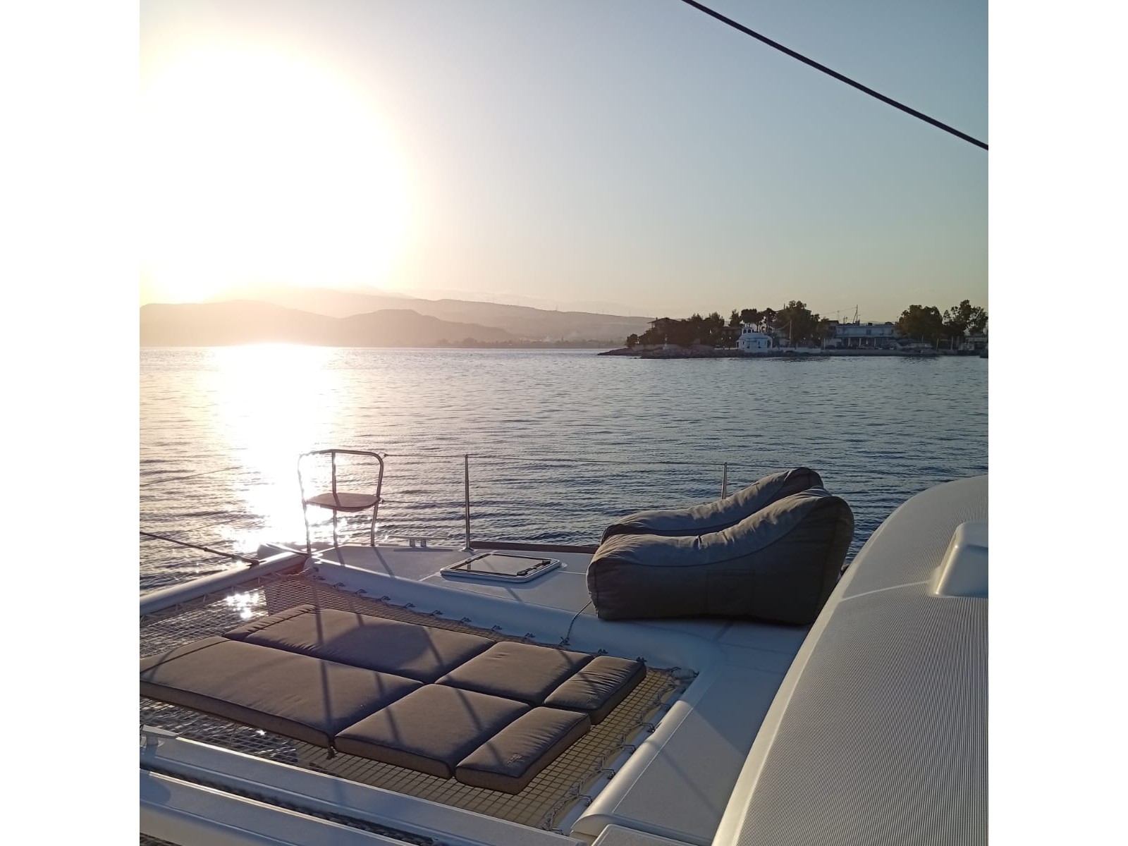 Lagoon 400 S2 — photo 1