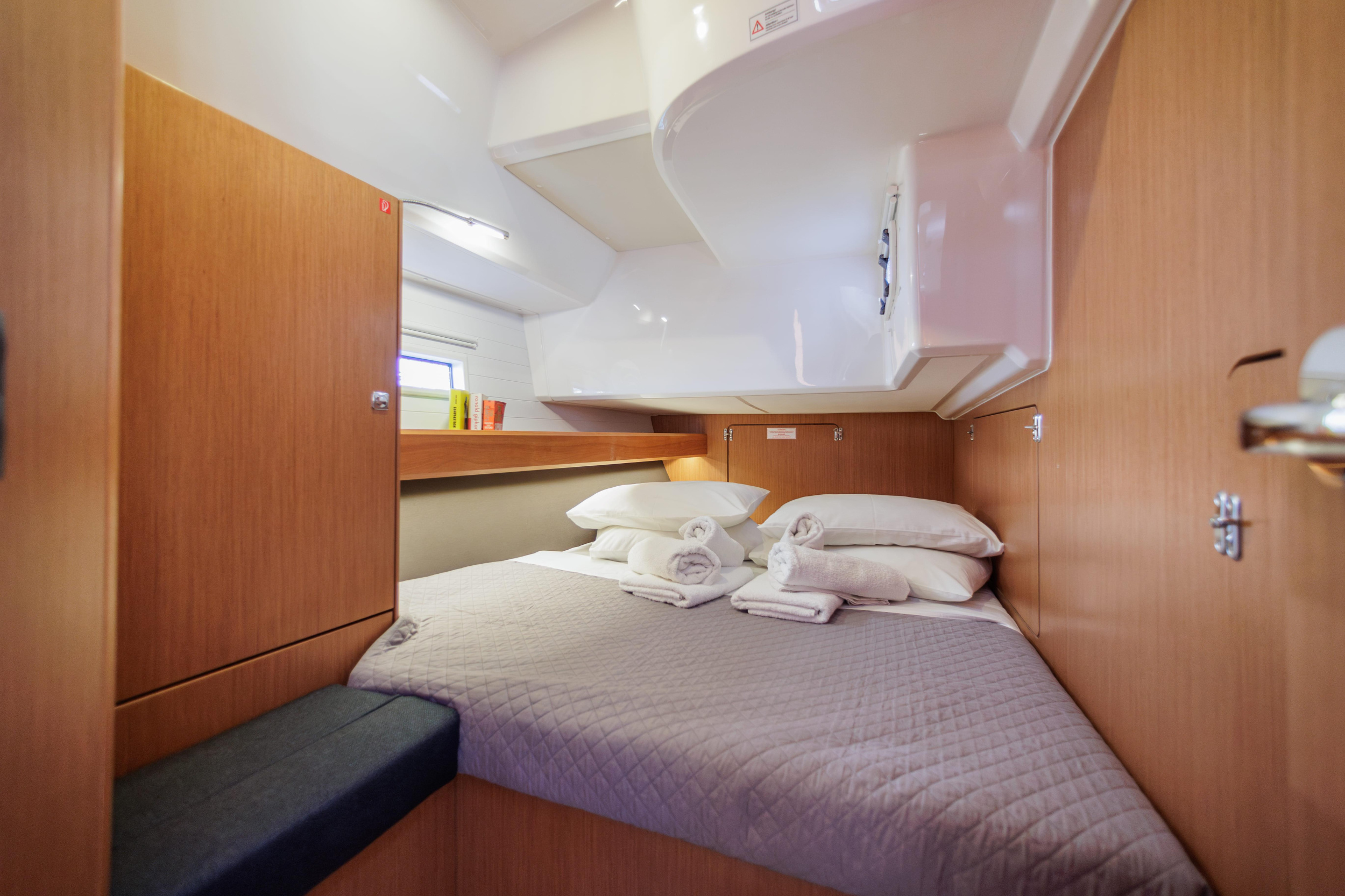 Bavaria Cruiser 46 — photo 10