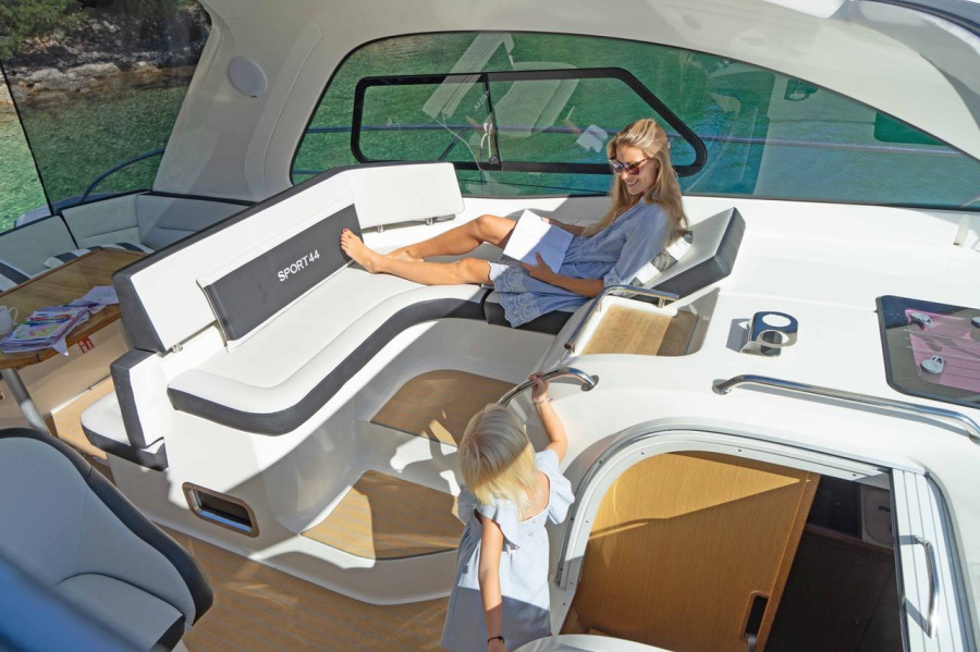Bavaria Sport 44 HT — photo 2