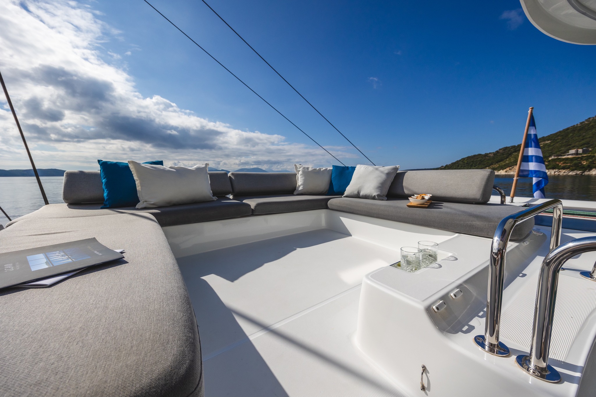 Lagoon 43 — photo 17