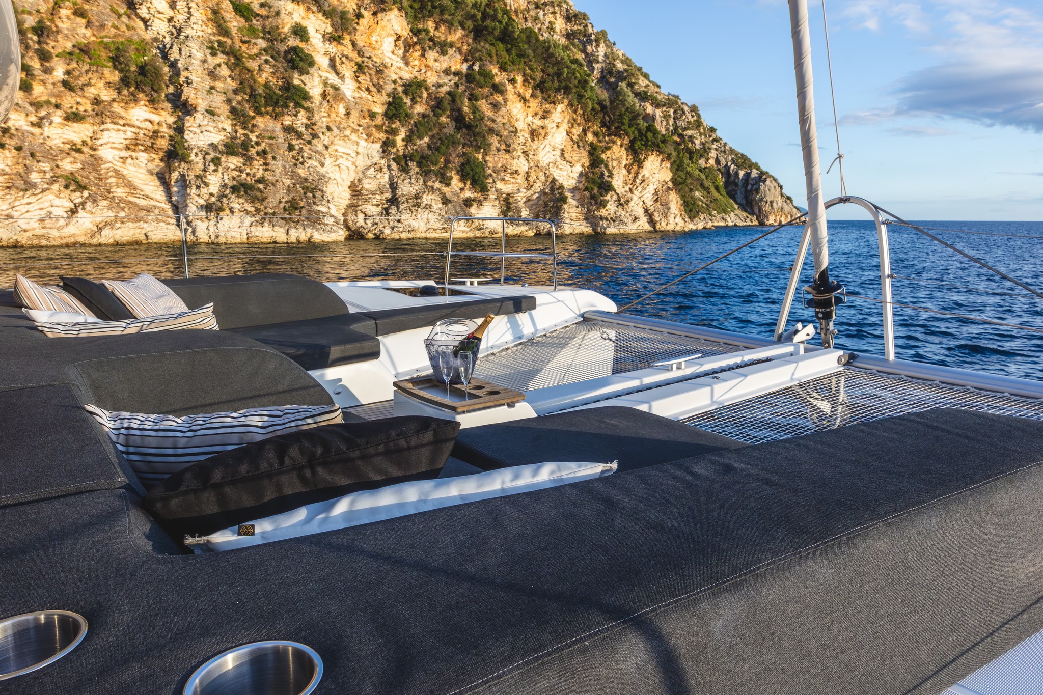 Lagoon 51 — photo 12