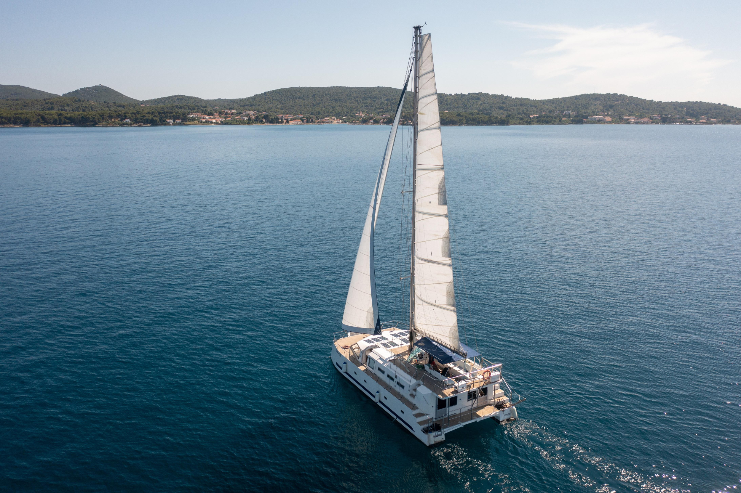 Catamaran — photo 4