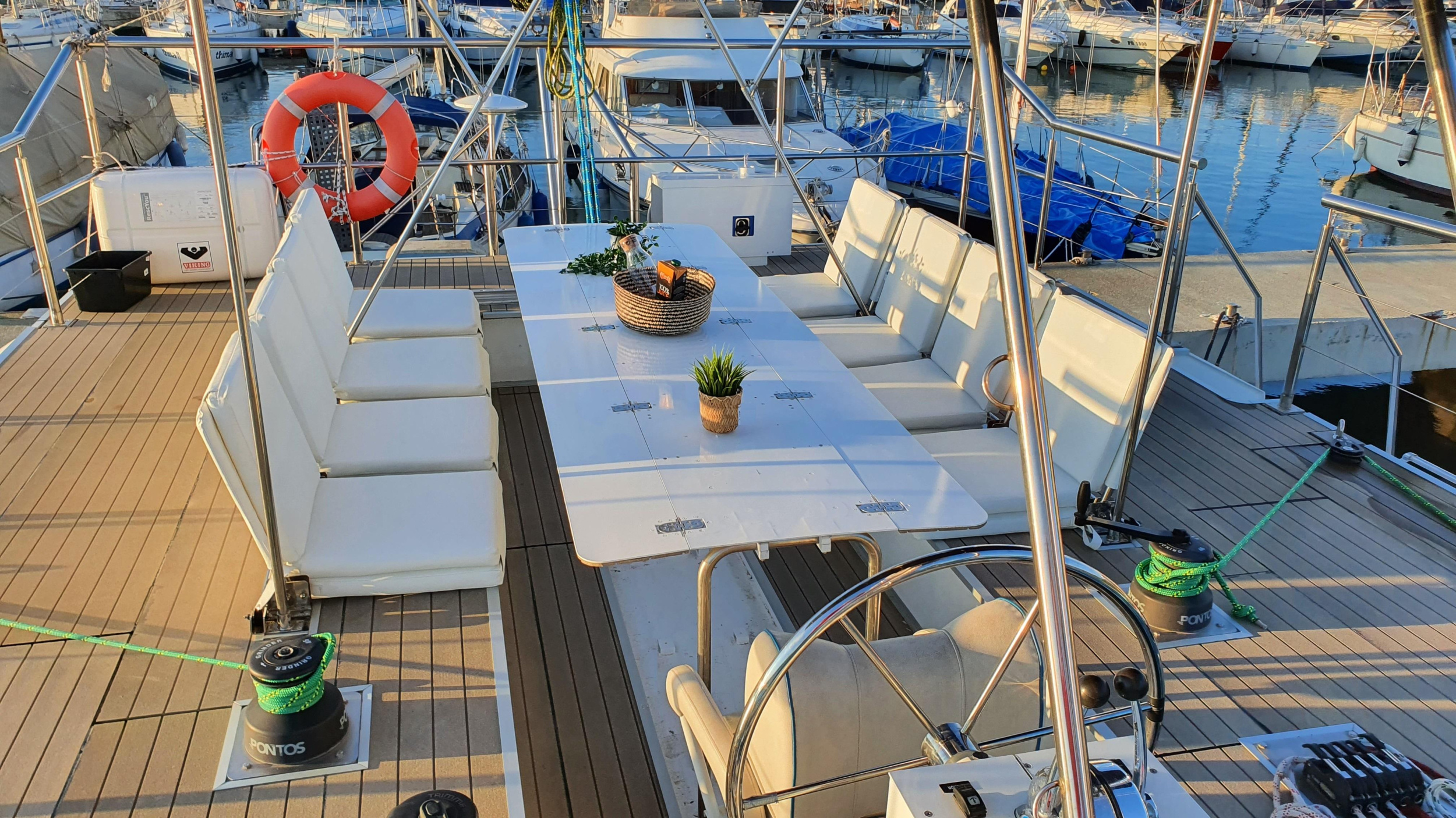 Catamaran — photo 22