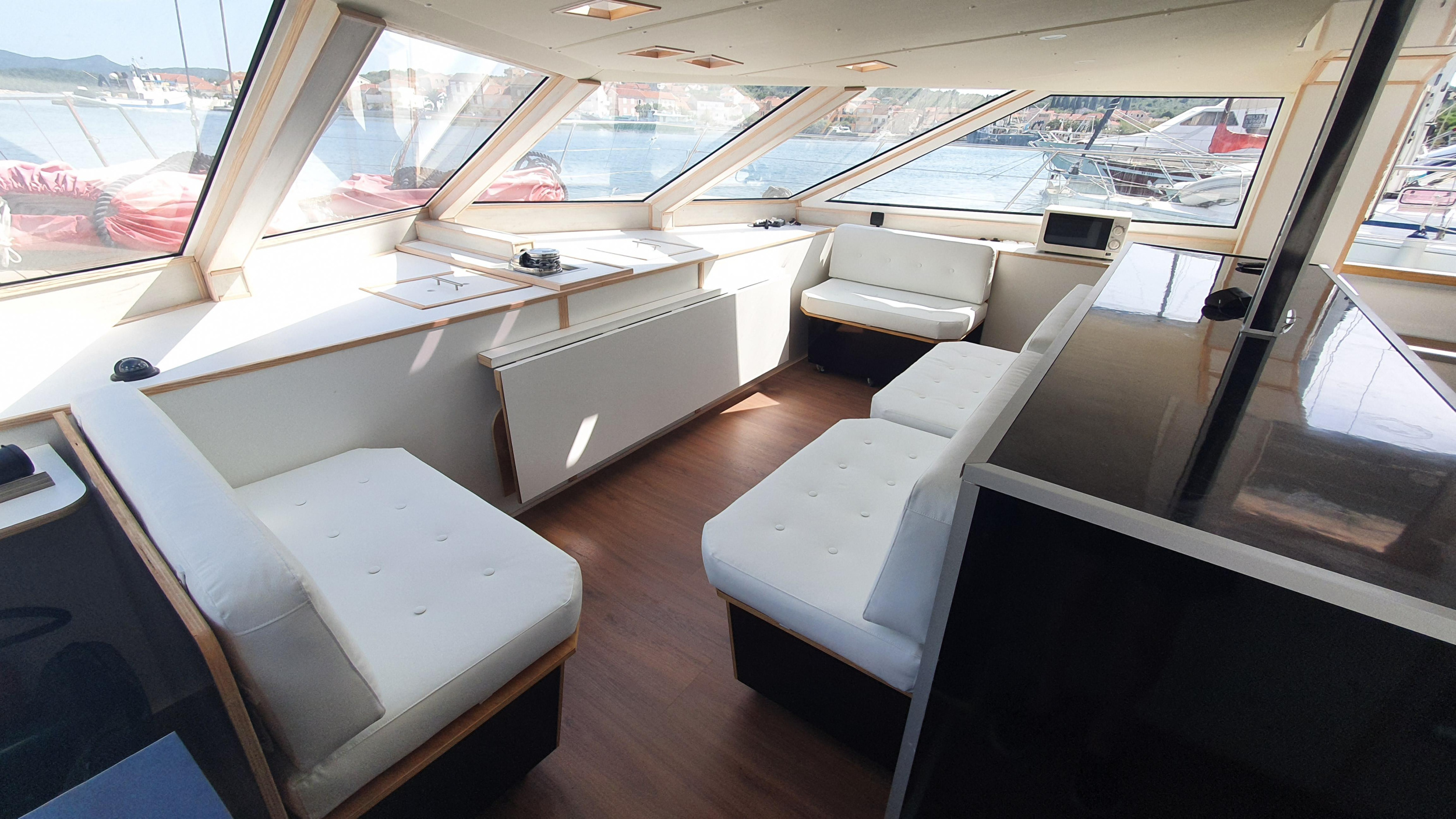 Catamaran — photo 6