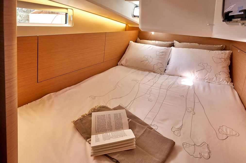 Sun Odyssey 410 — photo 3
