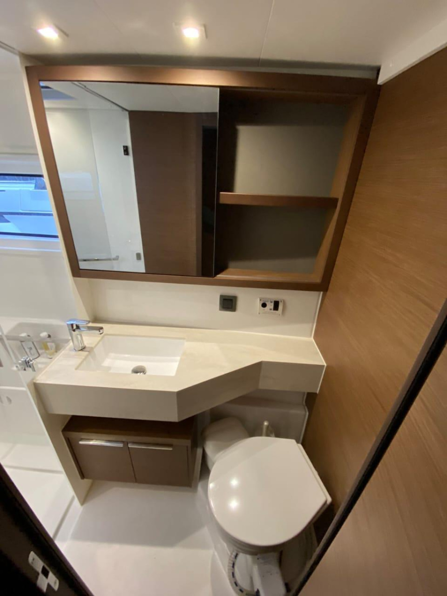 Lagoon 46 — photo 10