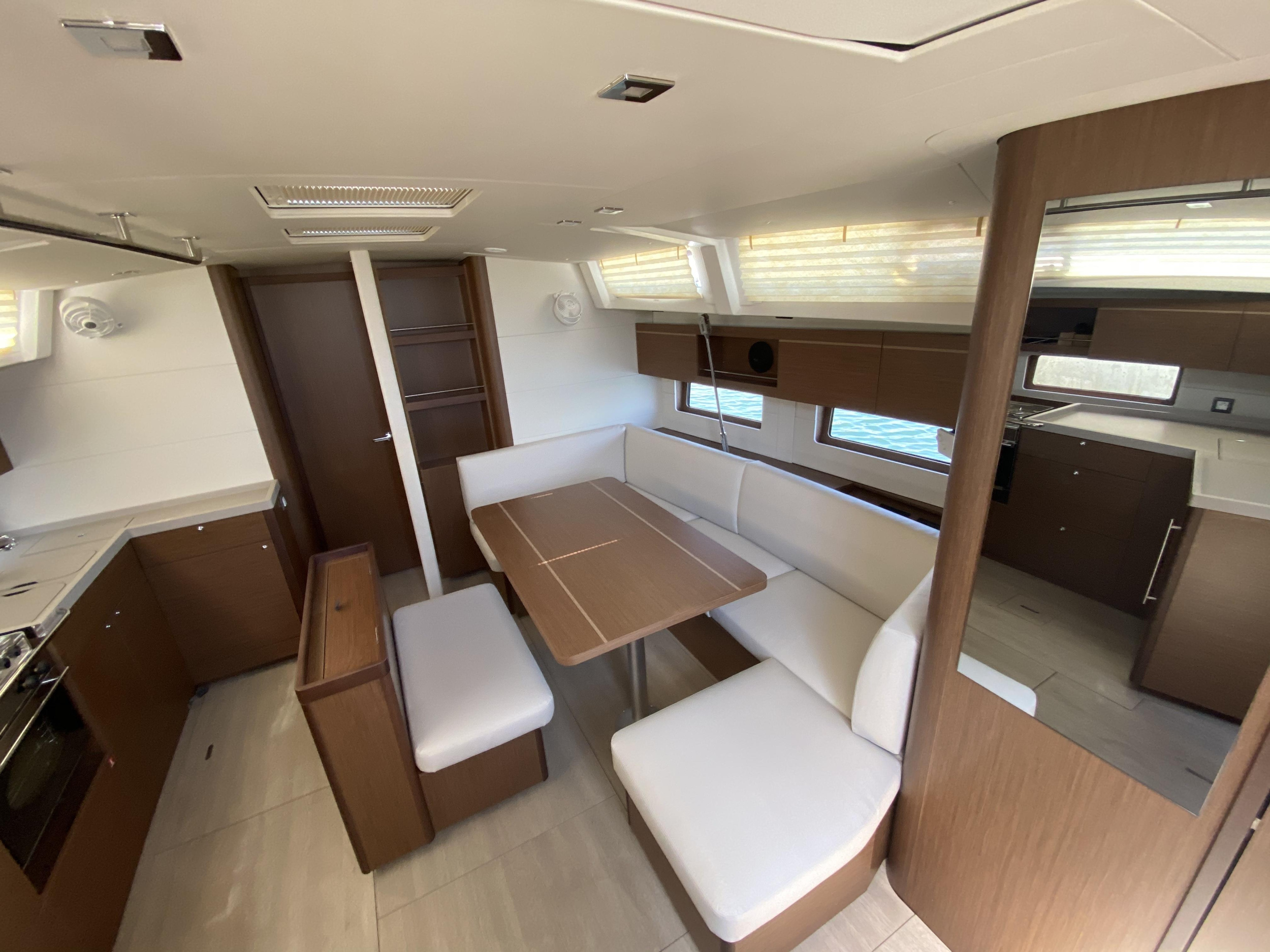 Oceanis 46.1 — photo 18