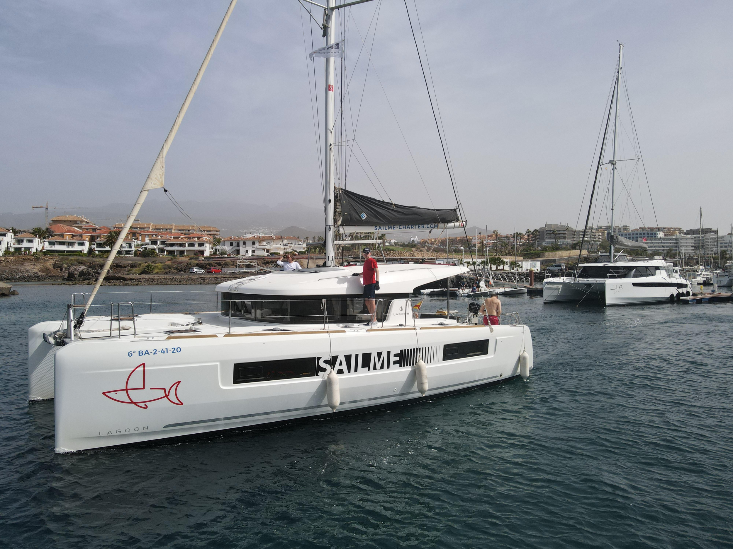Lagoon 40 — photo 27