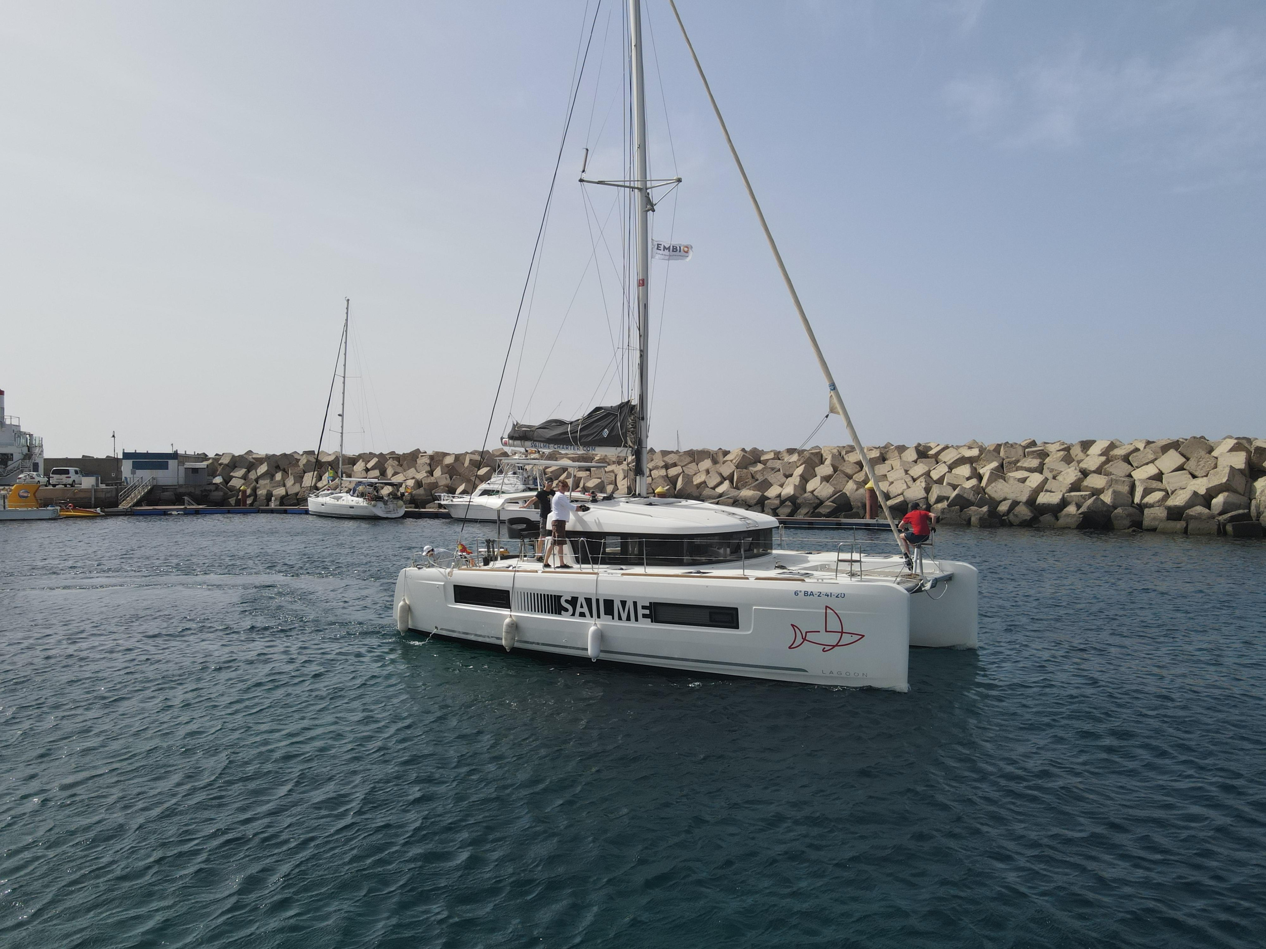 Lagoon 40 — photo 7
