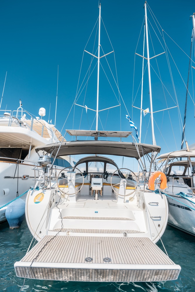 Bavaria 51 Cruiser — photo 12
