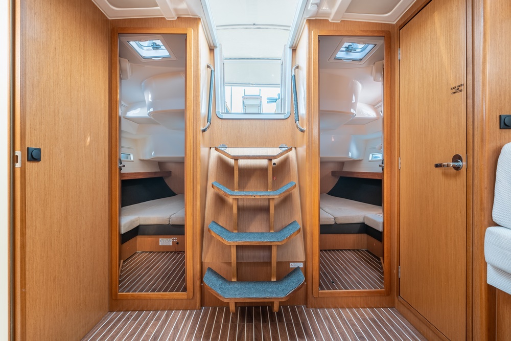 Bavaria 51 Cruiser — photo 15